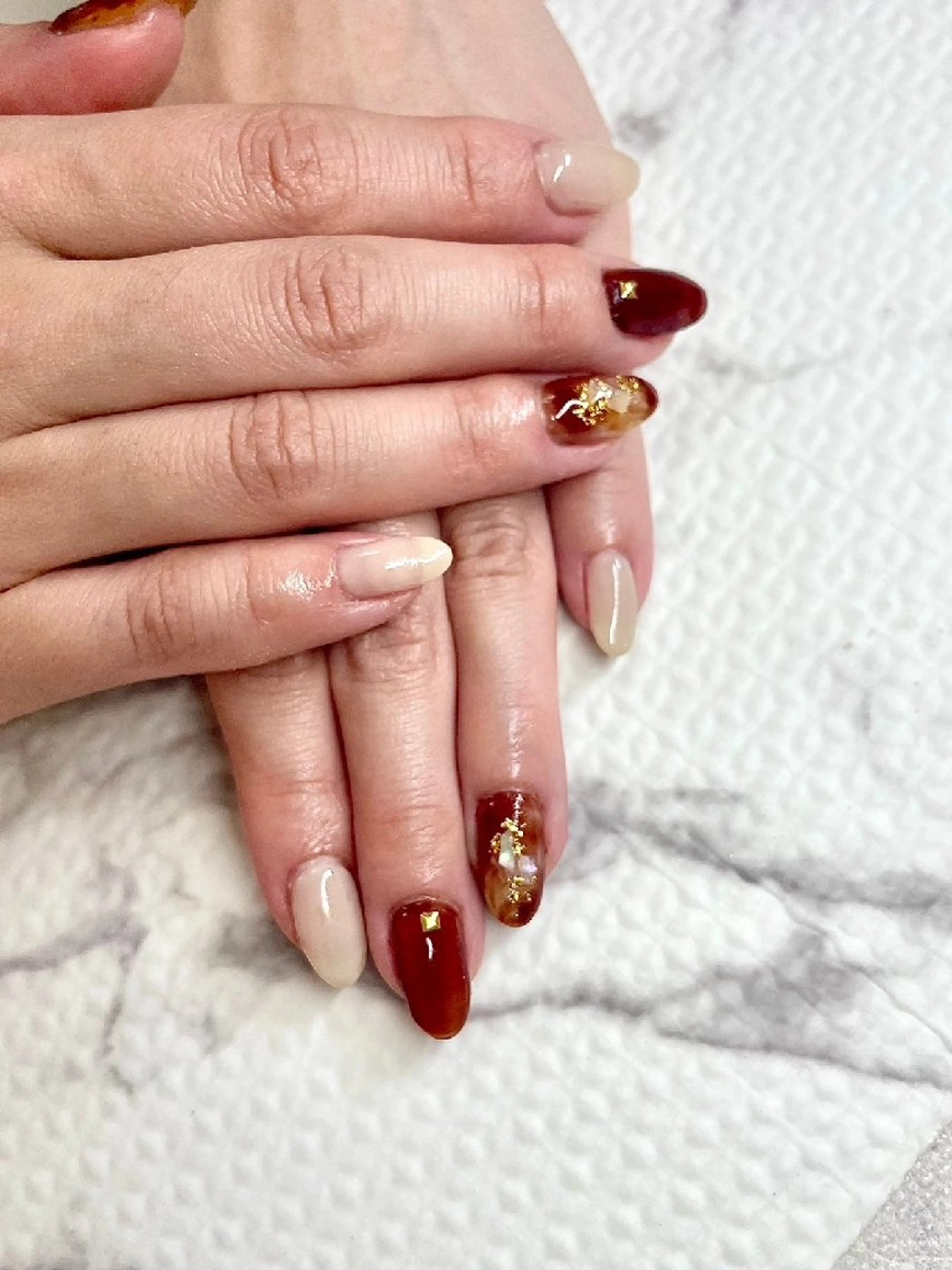 ネイル ジェルネイル ハードジェル ニュアンスネイル オフィスネイル シンプルネイル Lily Rose 高橋のネイルデザイン