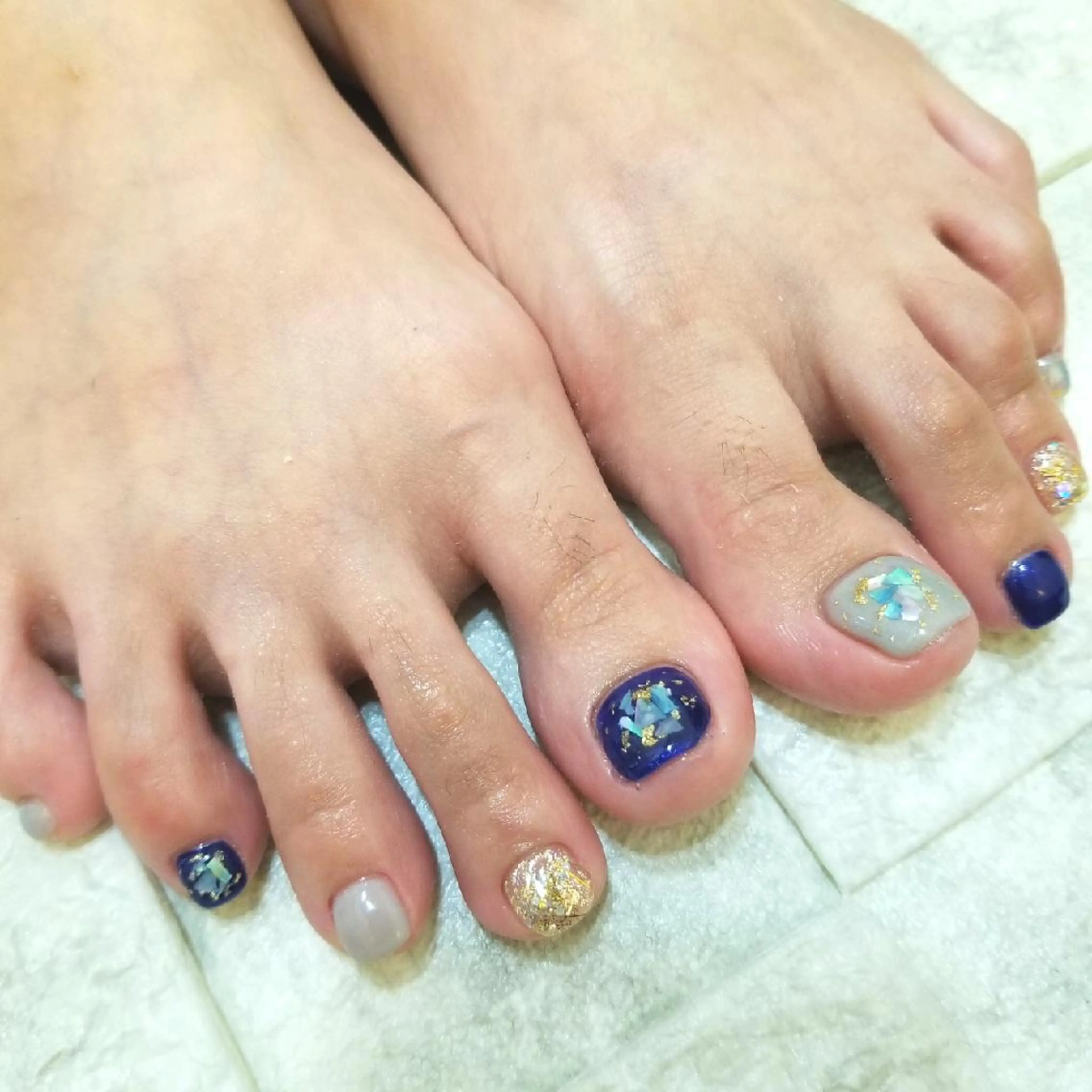 ネイル フットネイル nailatelier nijiiro.所属・nijiiro🌈 サトウのネイルデザイン