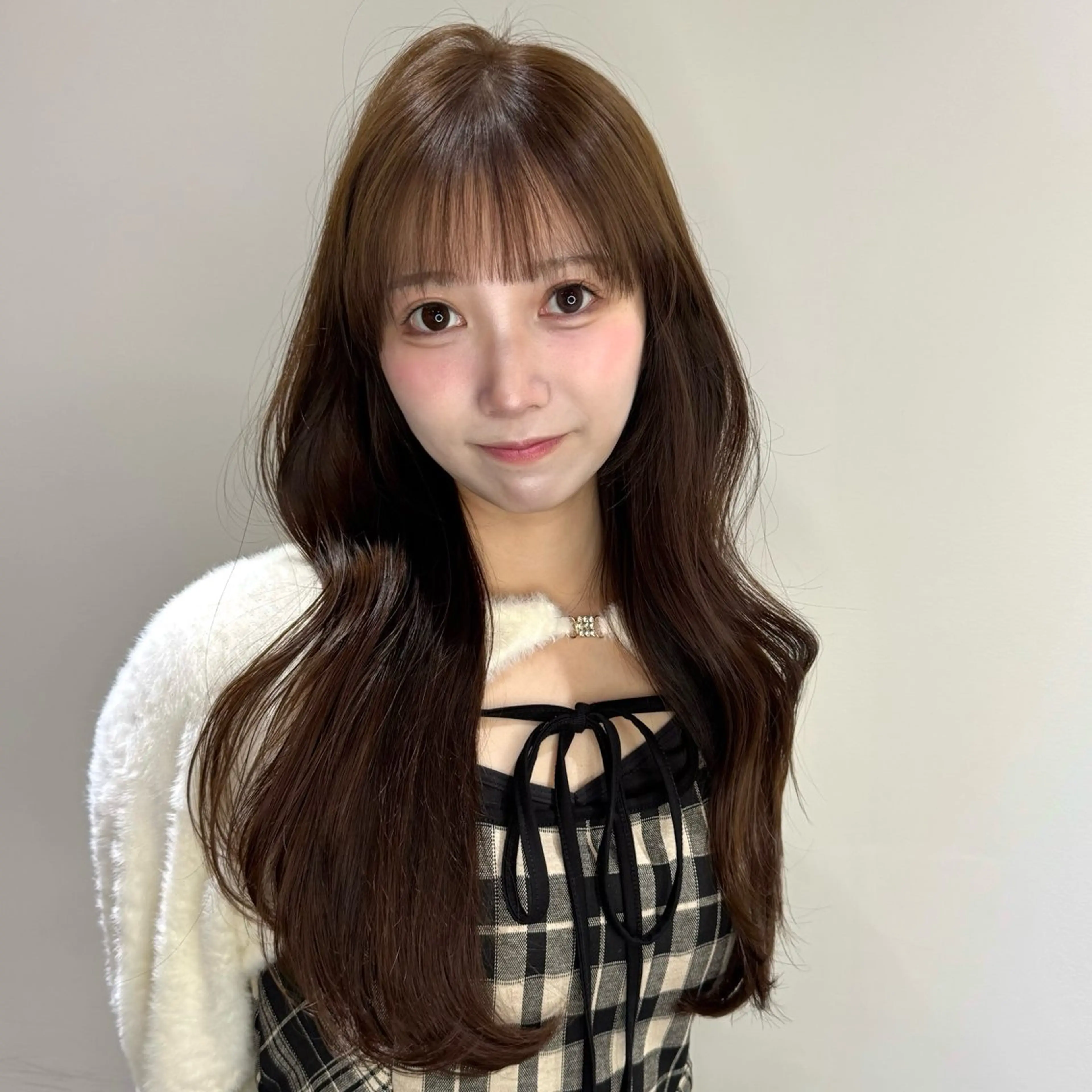 ロング カラー ヘアアレンジ カット ヘアカラー トリートメント ブリーチなしカラー /ベージュ/安形翔のヘアスタイル