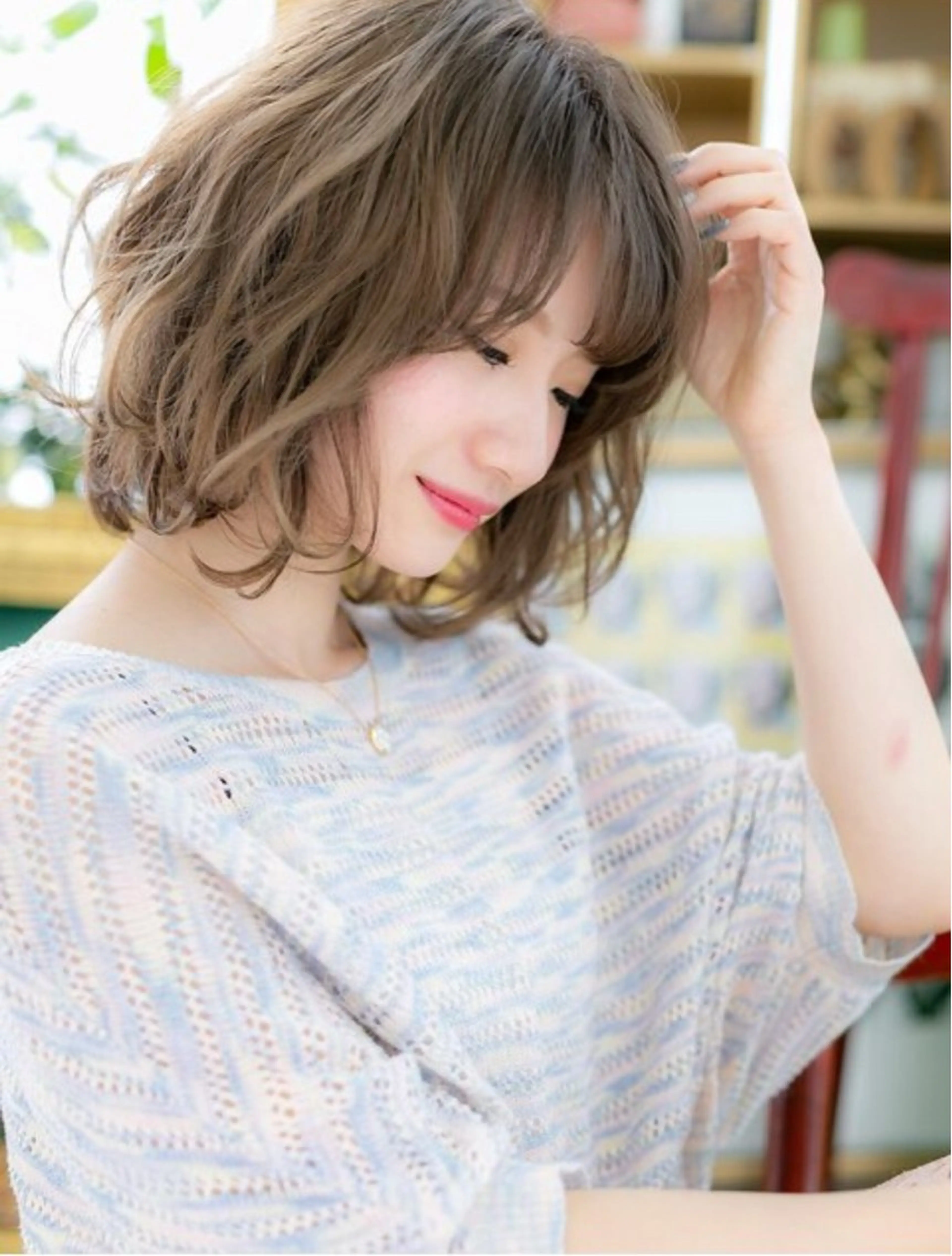 ミディアム カラー パーマ ヘアアレンジ くせ毛 斜めバング 学生 小顔カット 💧艶髪ストレート ✨ロング/府川直樹のヘアスタイル