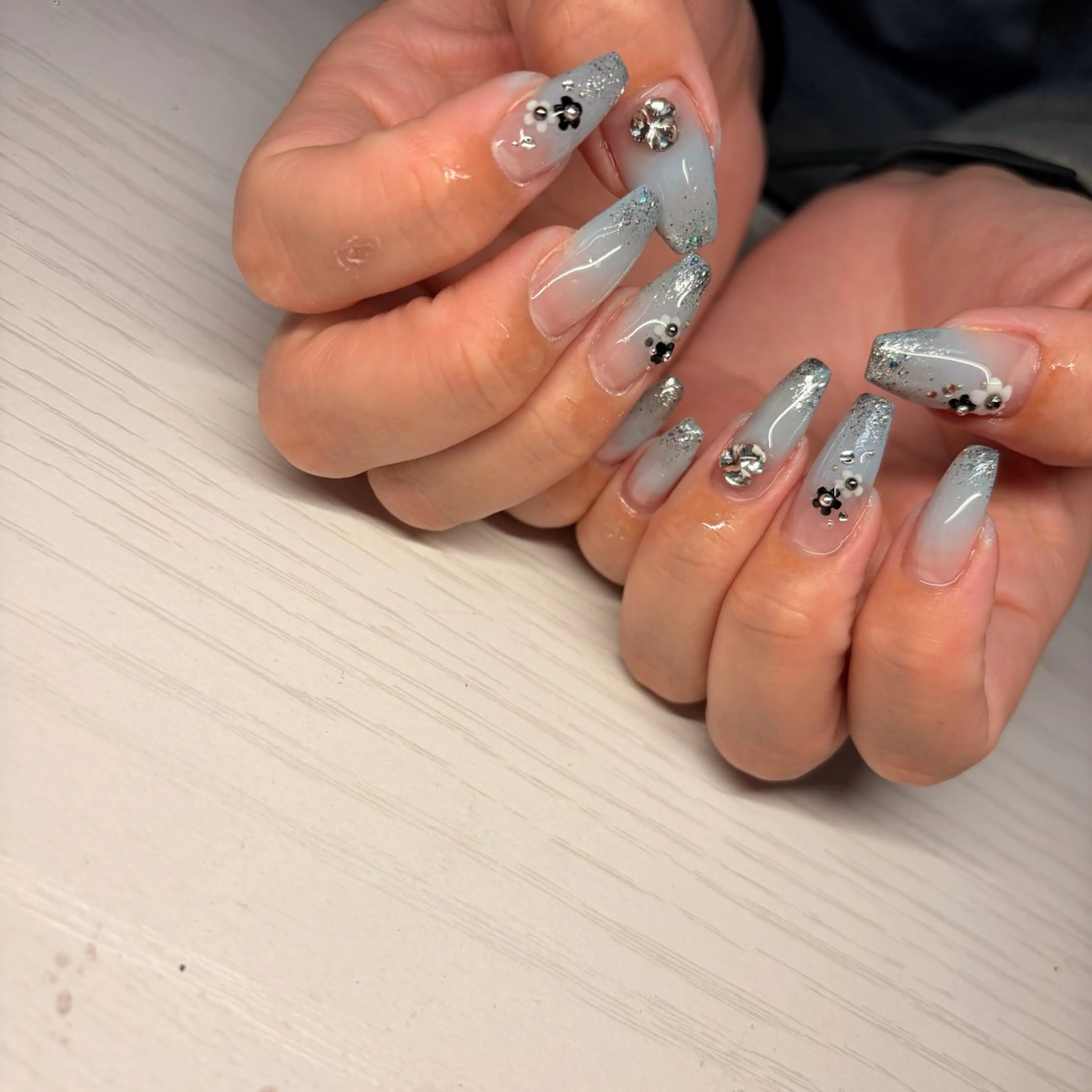 セミロング Nailsalon Reoのネイルデザイン