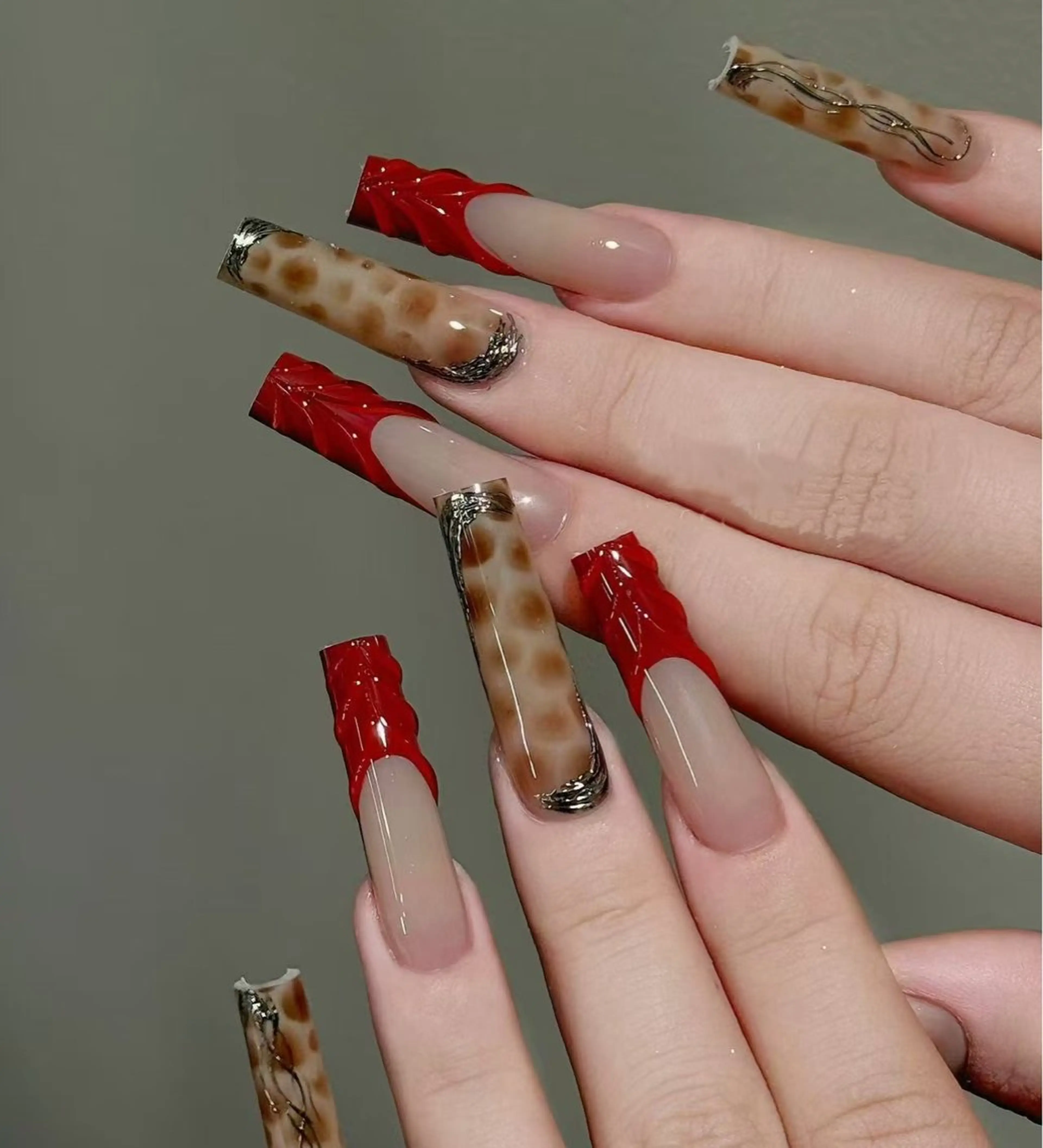 ネイル オーロラネイル フラワーネイル フットネイル フレンチネイル ジェルネイル ハンドネイル BabyYouMi ねねのネイルデザイン