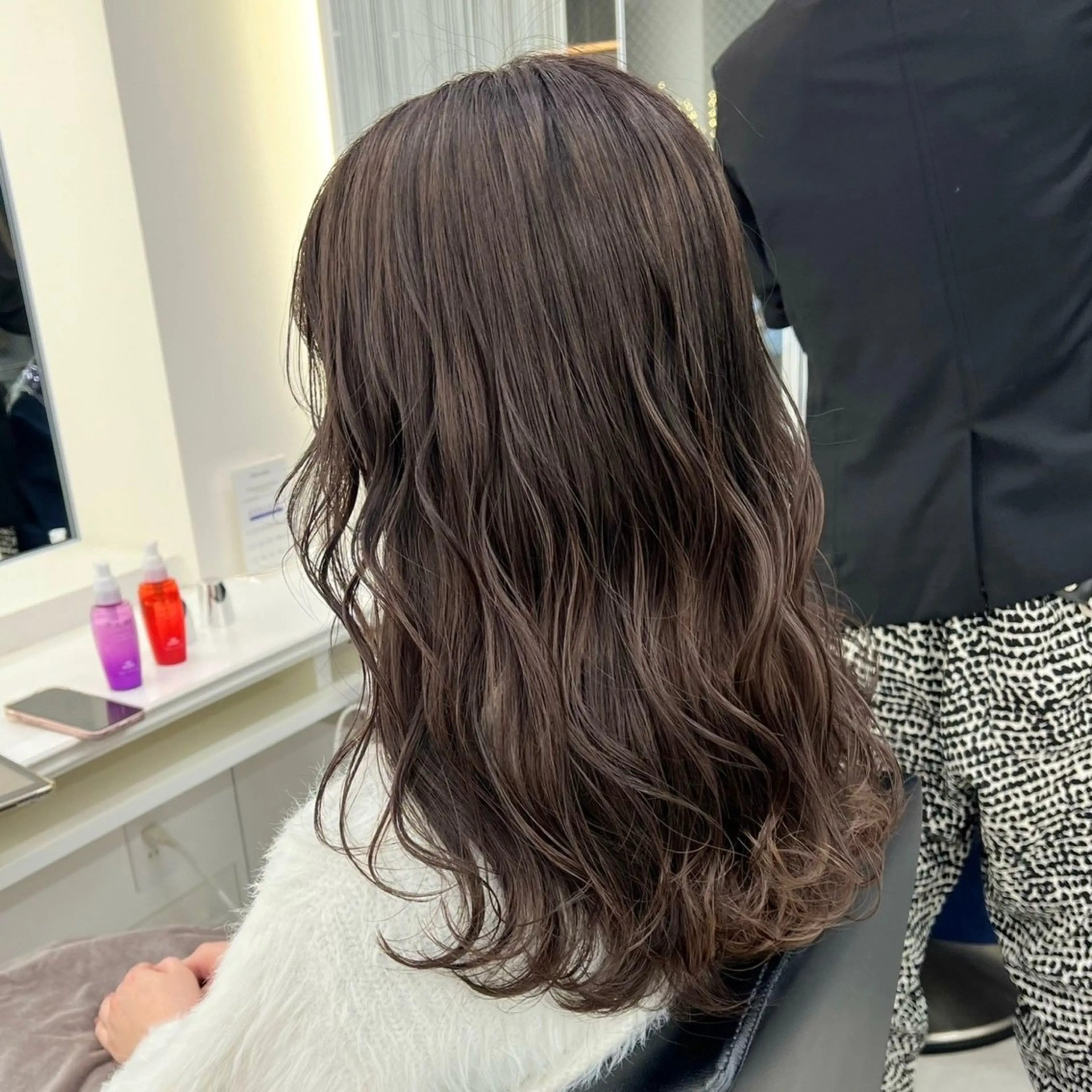 セミロング カラー ParveMix 🩶🫧入江 香名のヘアスタイル