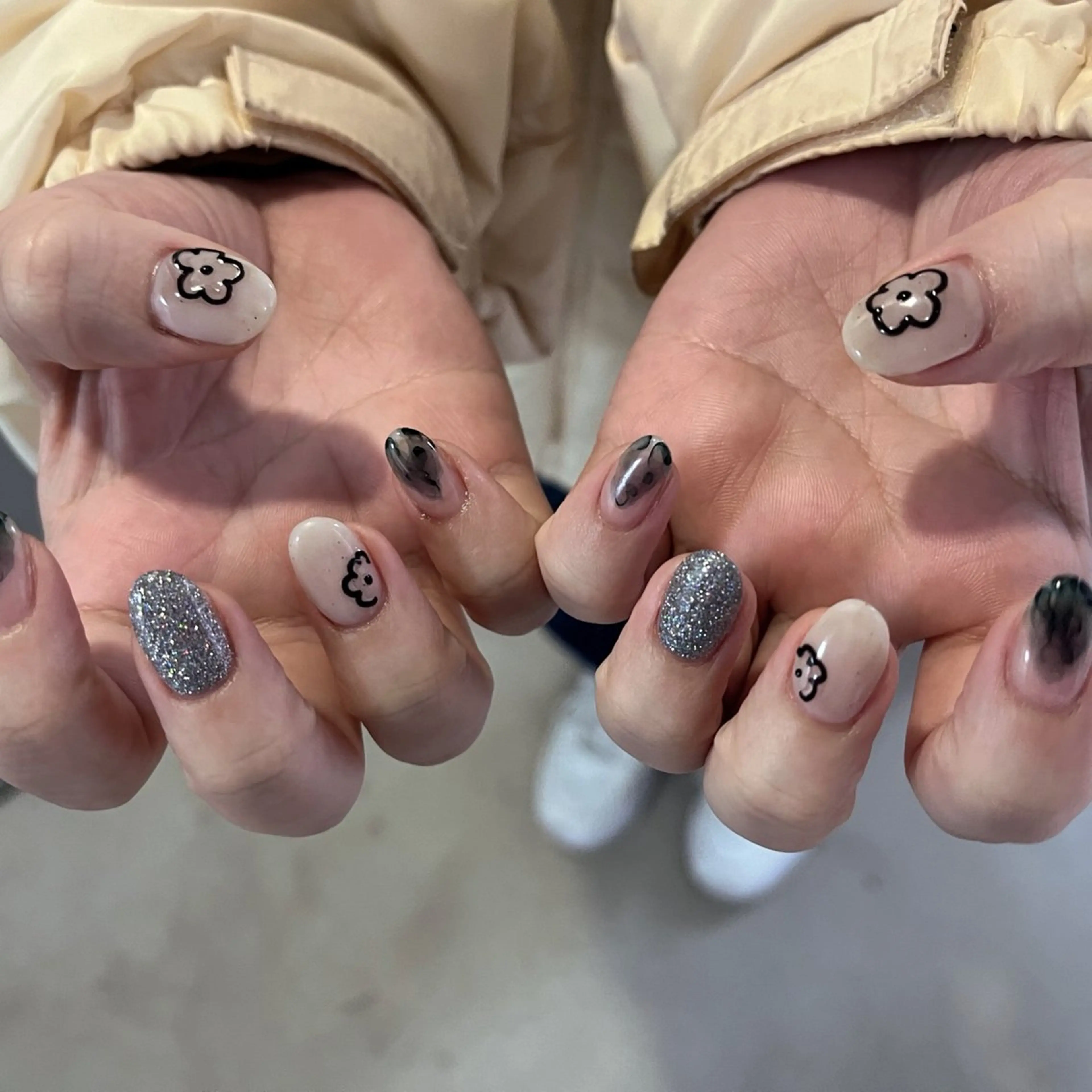 ネイル フレンチネイル ジェルネイル 韓国ネイル マグネットネイル ニュアンスネイル MARU NAIL mamiのネイルデザイン