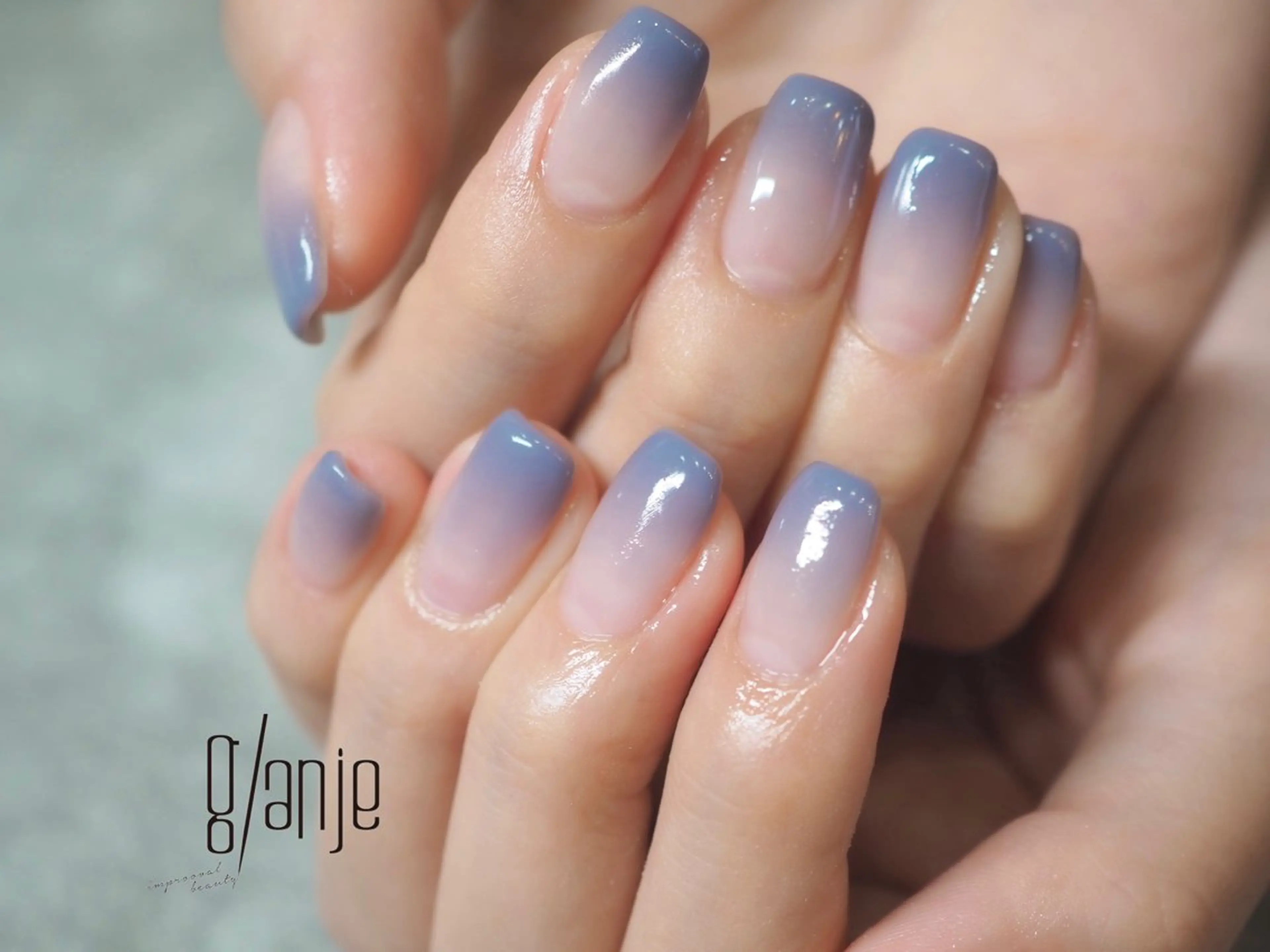 ネイル glaNje shioriのネイルデザイン