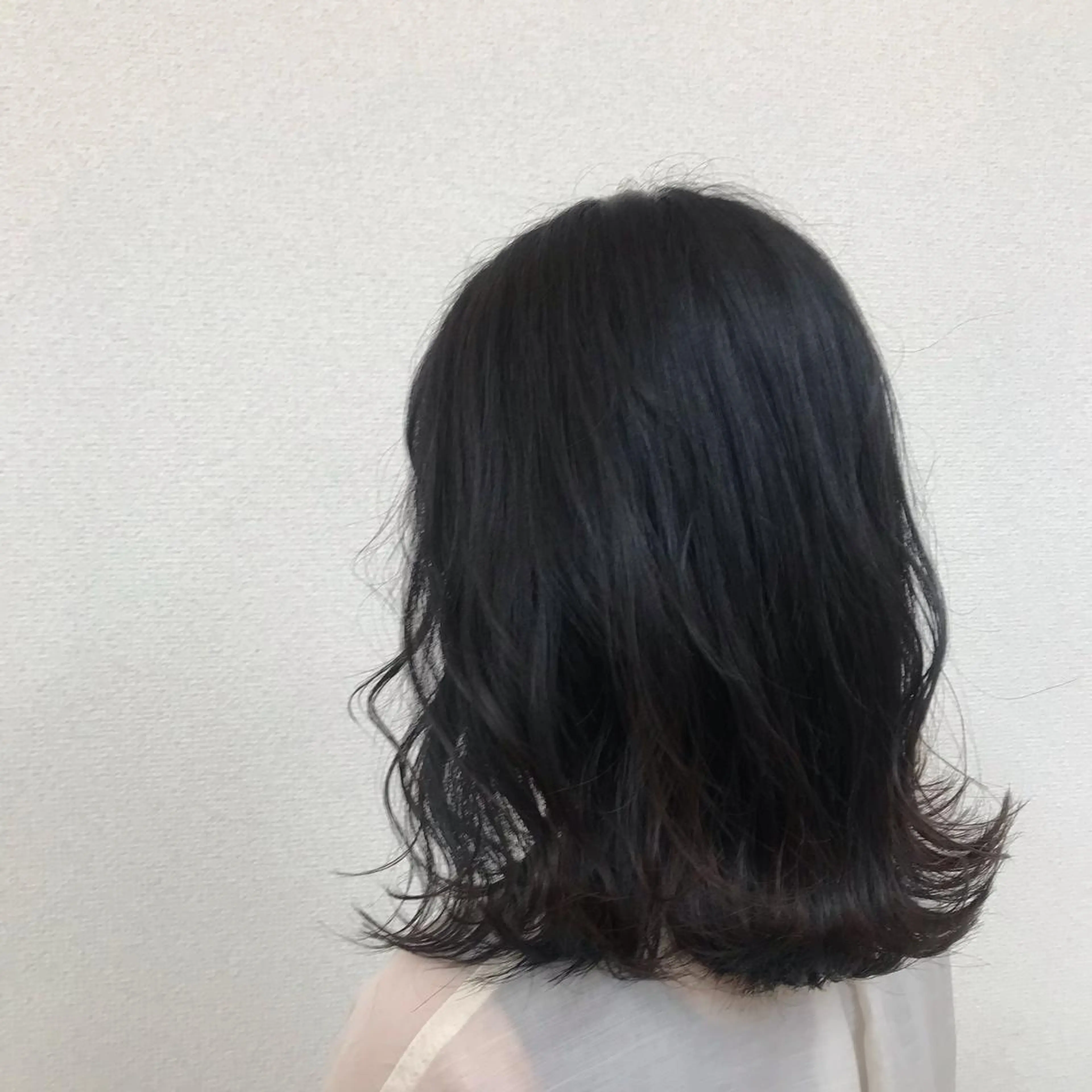 ミディアム 松本平太郎美容室大宮店所属・もりたみかこ 美容師お休み中のヘアスタイル
