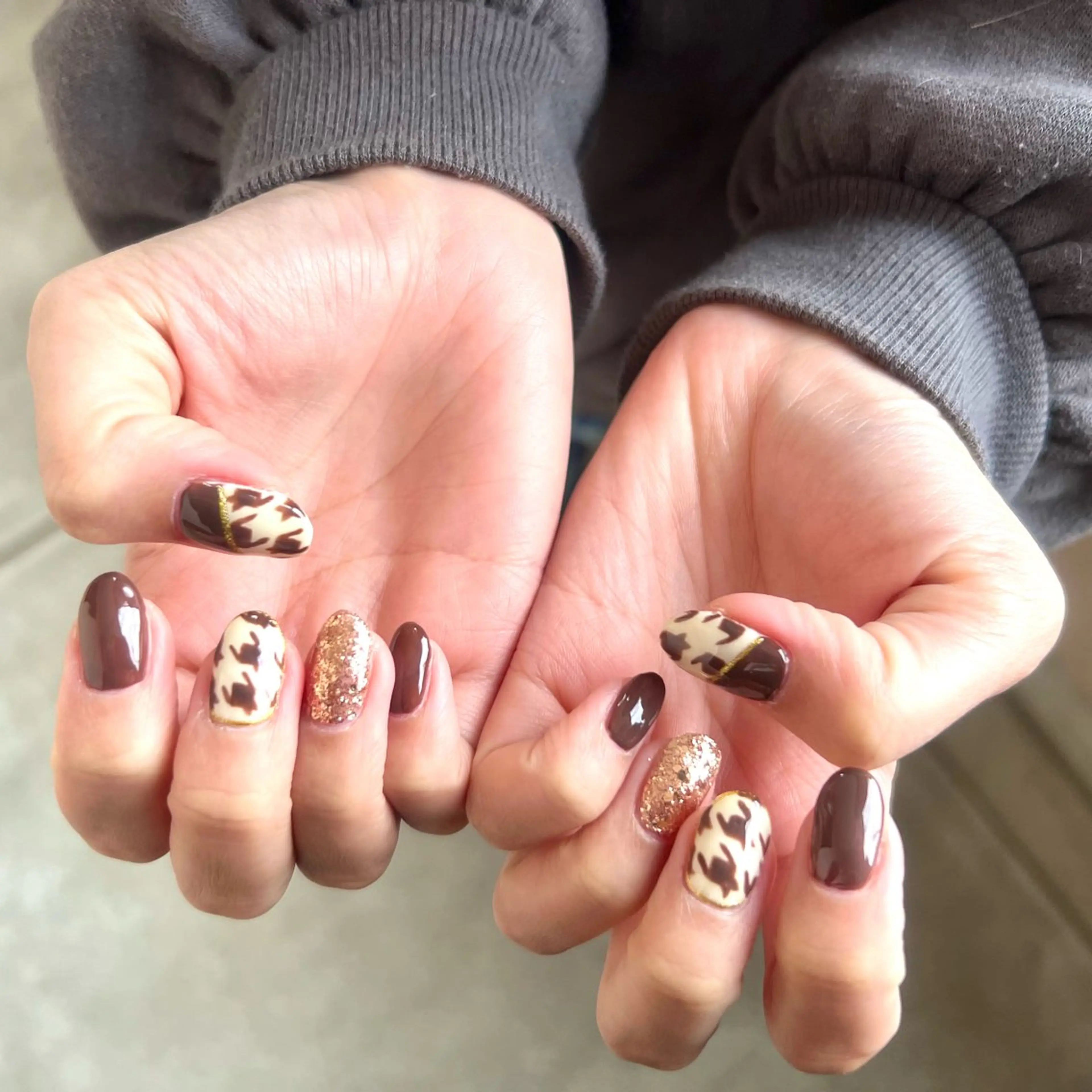 ネイル ブラウン やつや ももかのネイルデザイン