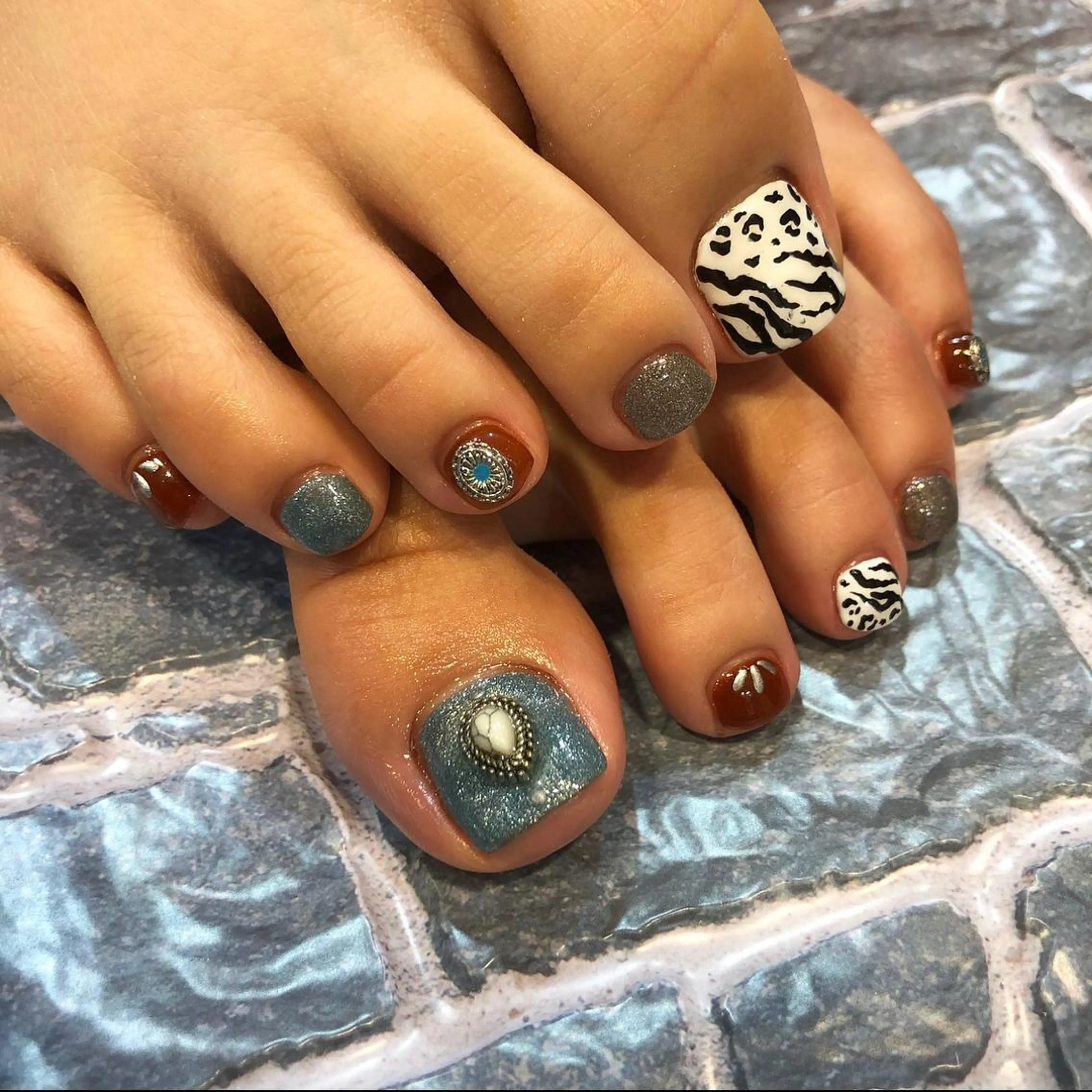 ネイル ハンドネイル 河野 弥月のネイルデザイン