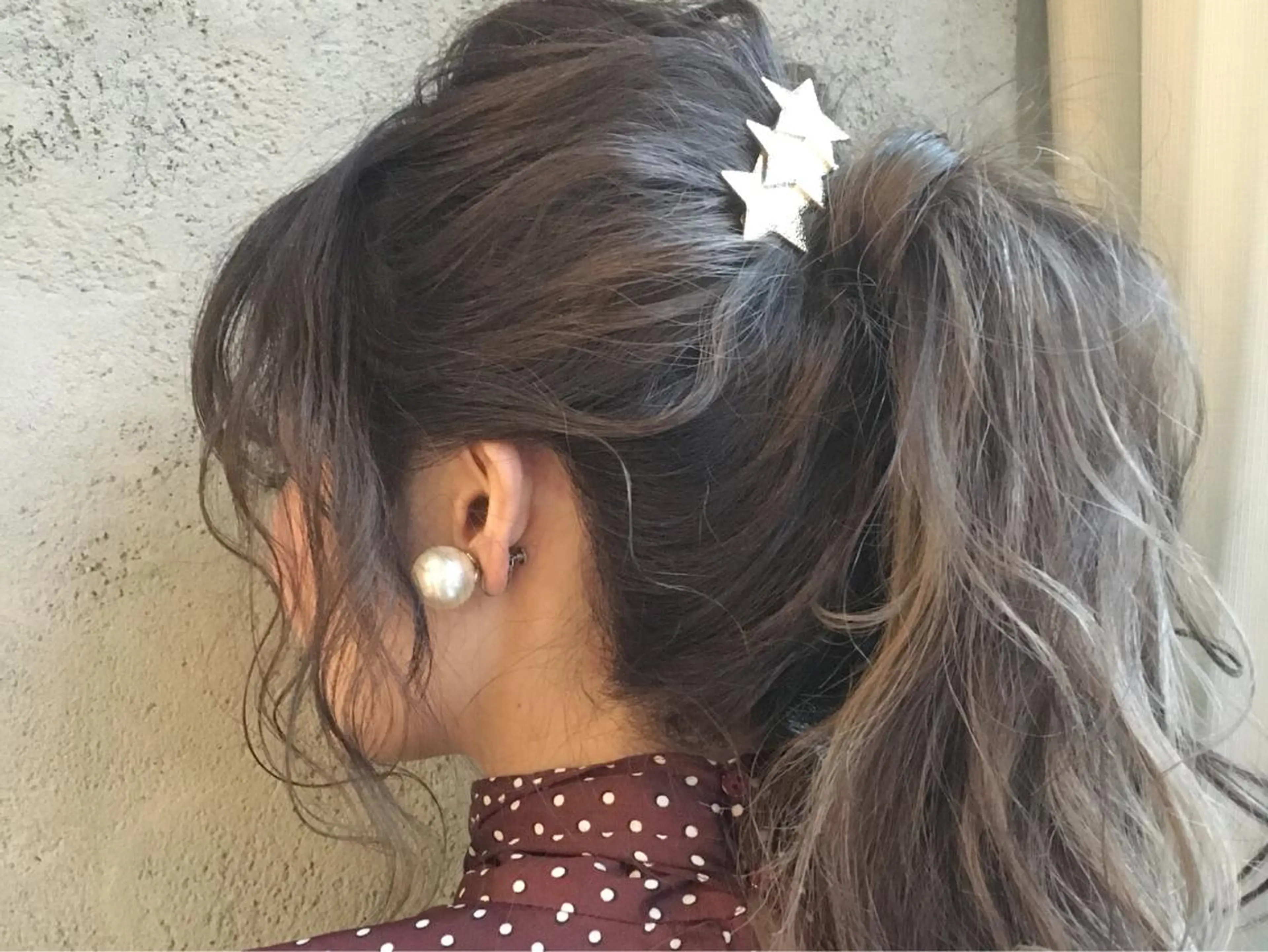 ロング カラー ヘアアレンジ ポニーテール EMANON天神所属・Hitomi Ezakiのヘアスタイル