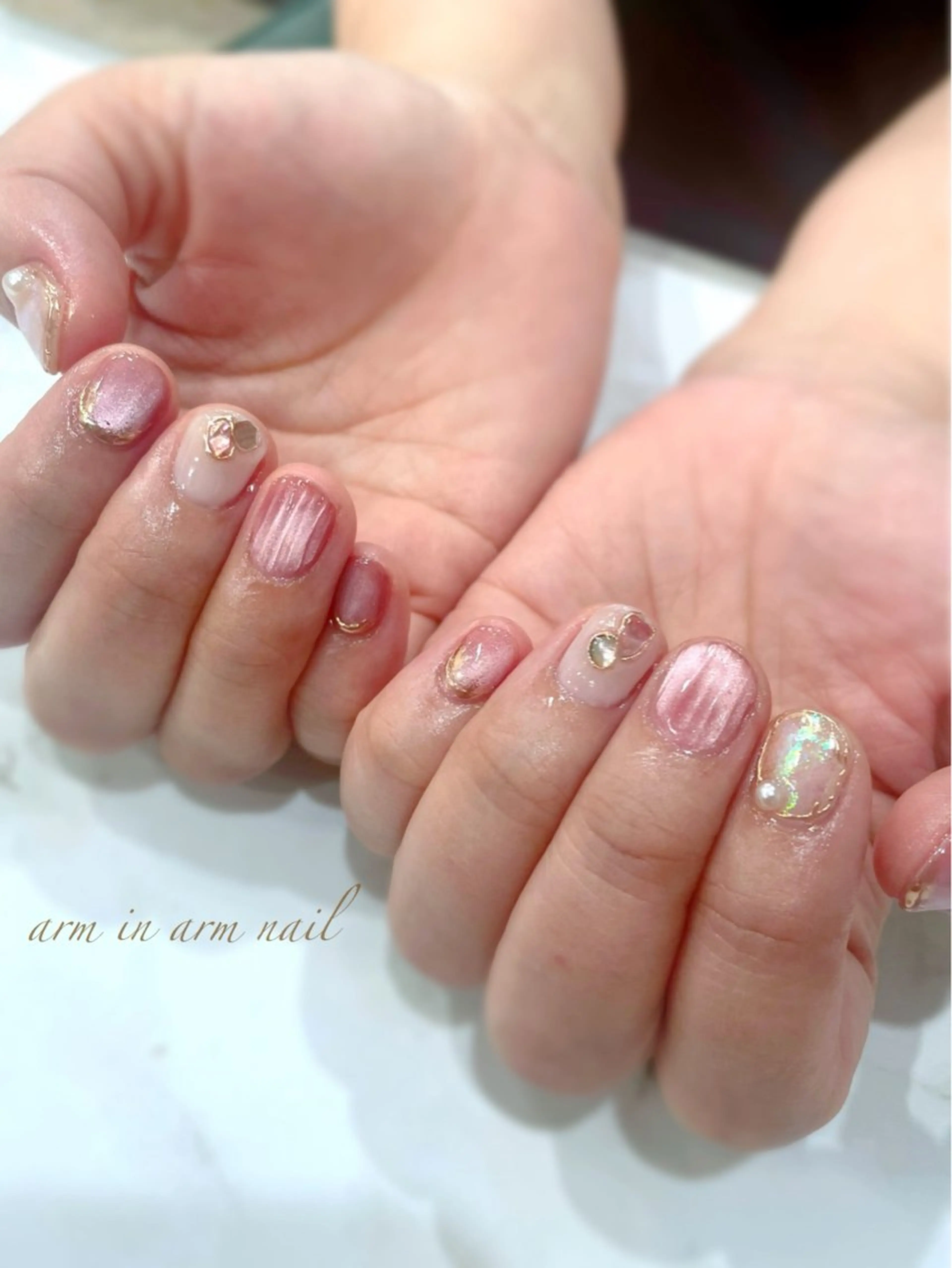 ネイル arm in arm ︎✿Yamamotoのマツエク・マツパデザイン