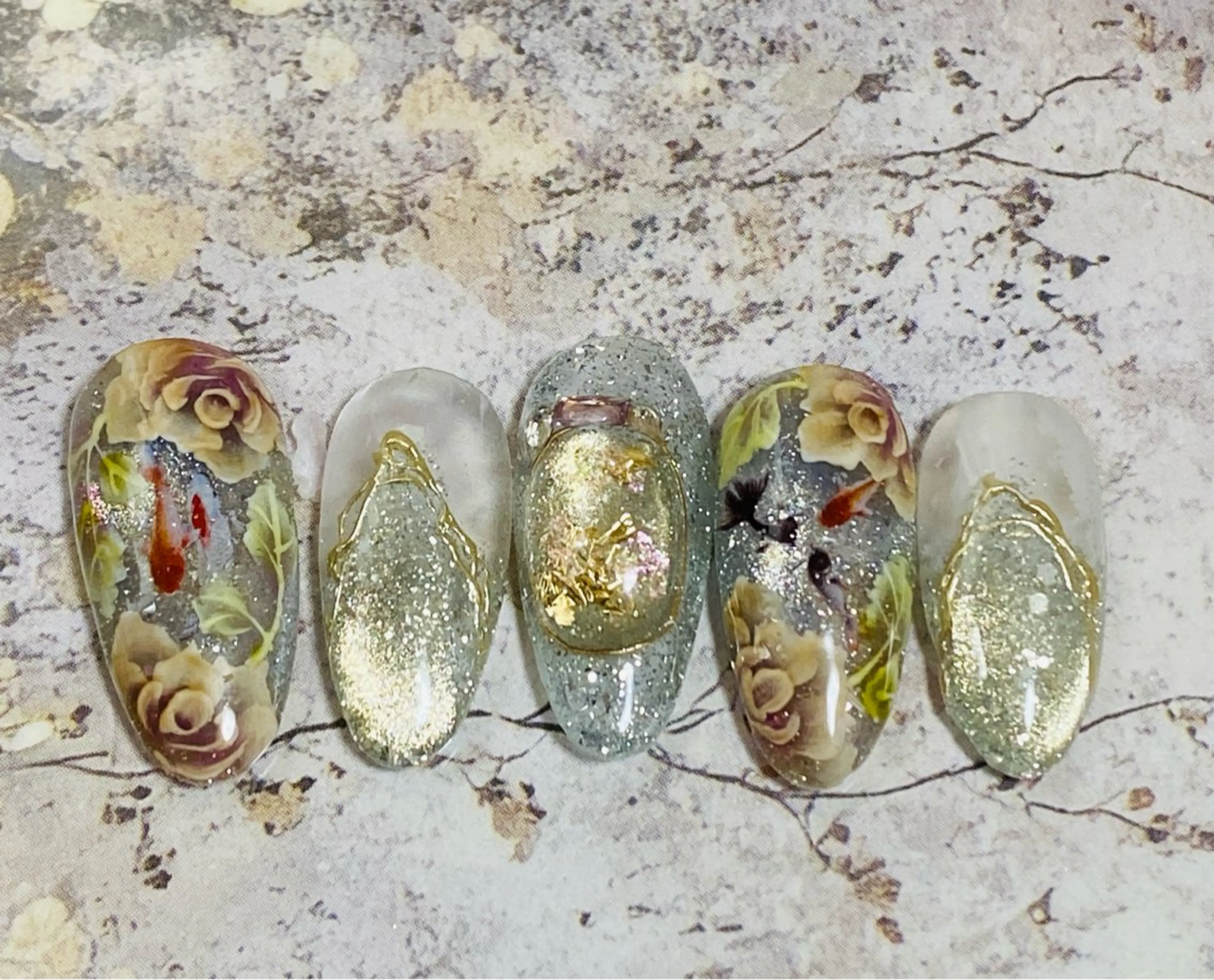 ネイル フラッシュネイル マグネットネイル 自宅ネイルサロン ♦️nuance♦️のネイルデザイン