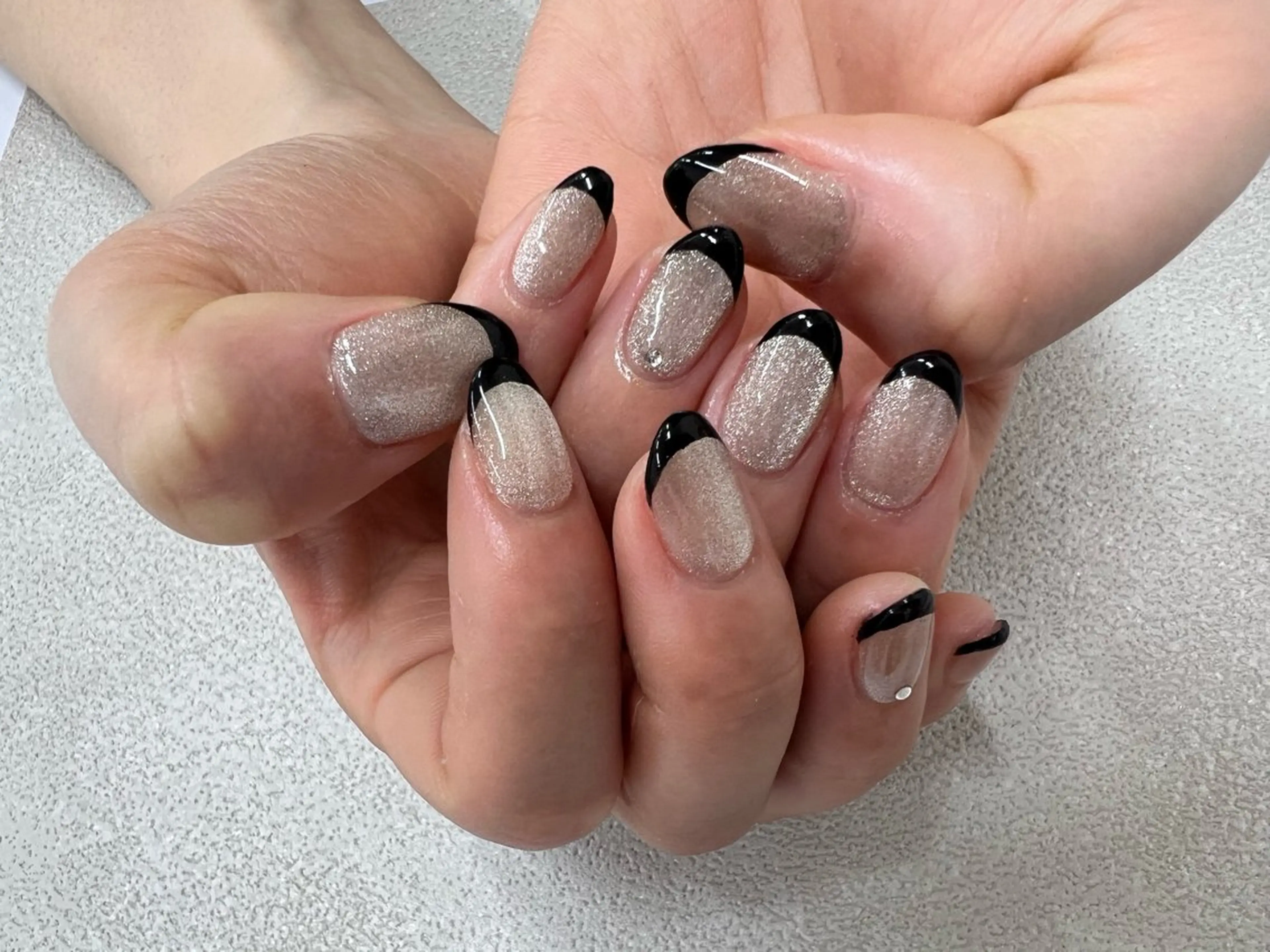 ネイル フレンチネイル マグネットネイル nail まつげパーマ専門店　key所属・カワシマ カエデのマツエク・マツパデザイン