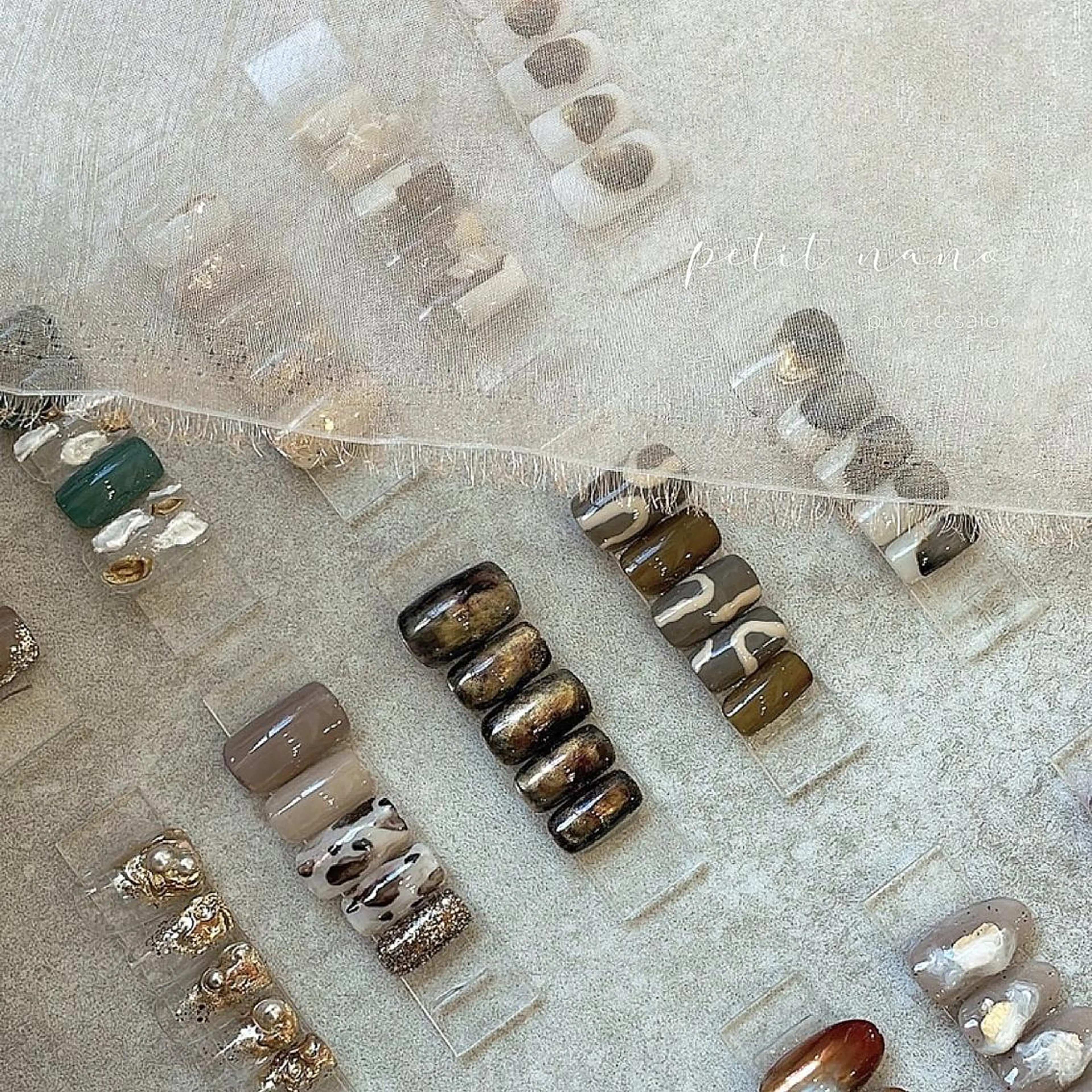 ネイル フットネイル ジェルネイル ハロウィン 韓国ネイル マグネットネイル ハンドネイル nail‪◯ petitnanoのネイルデザイン