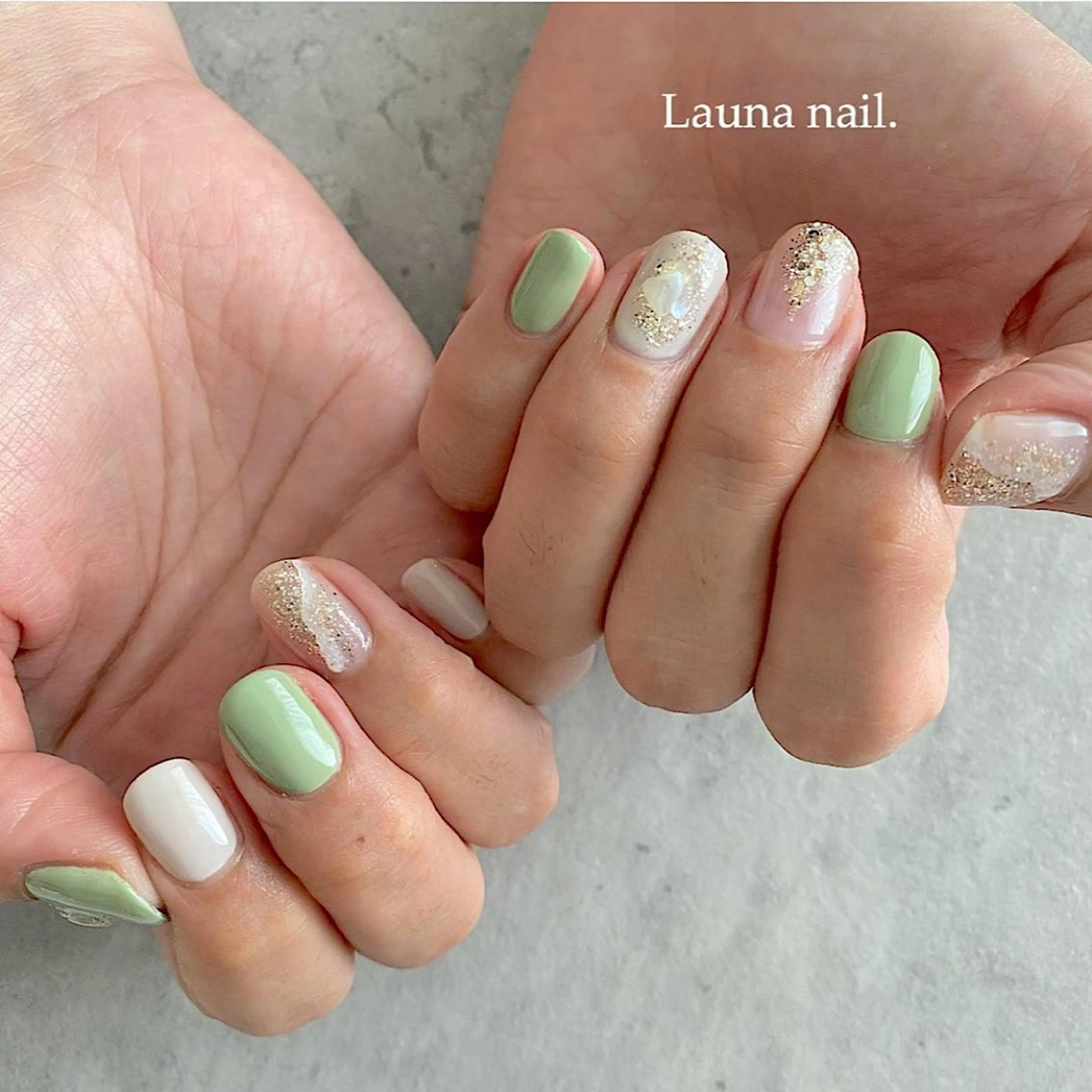 ネイル m o o d . emiのネイルデザイン