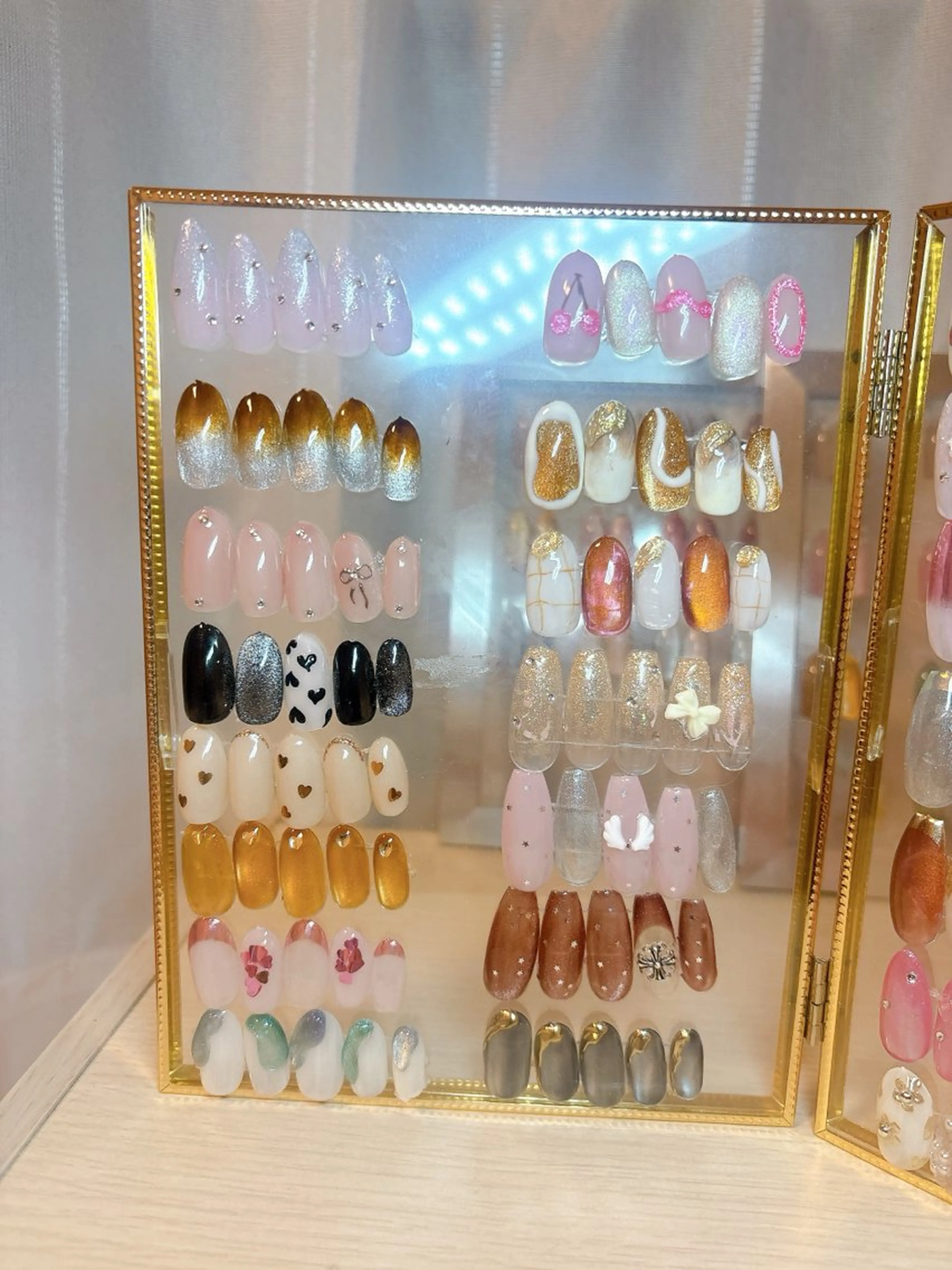 ネイル ハンドネイル 本多 菜月のネイルデザイン