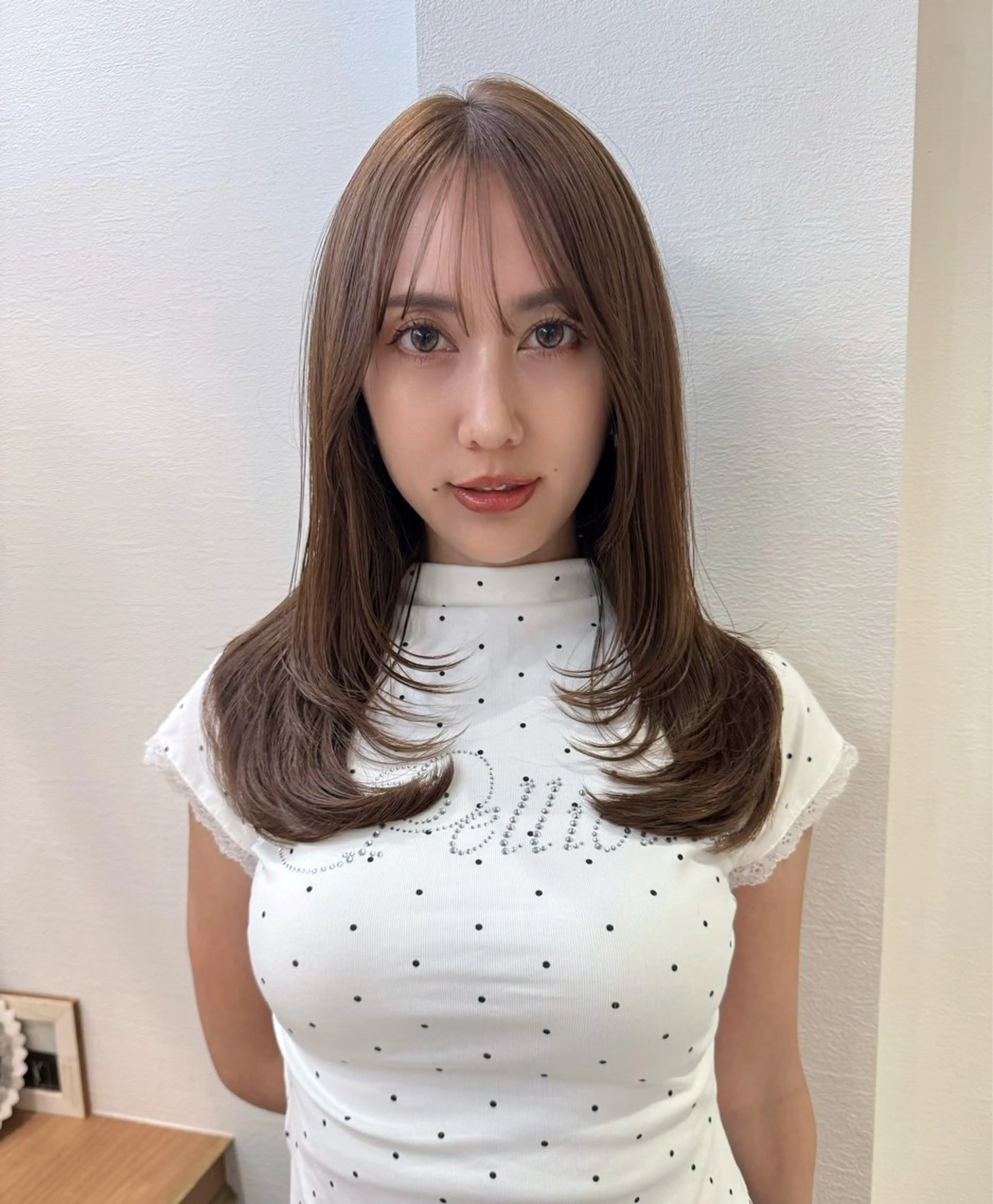 セミロング カラー カット ヘアカラー トリートメント レイヤーカット /透明感カラー西田のヘアスタイル