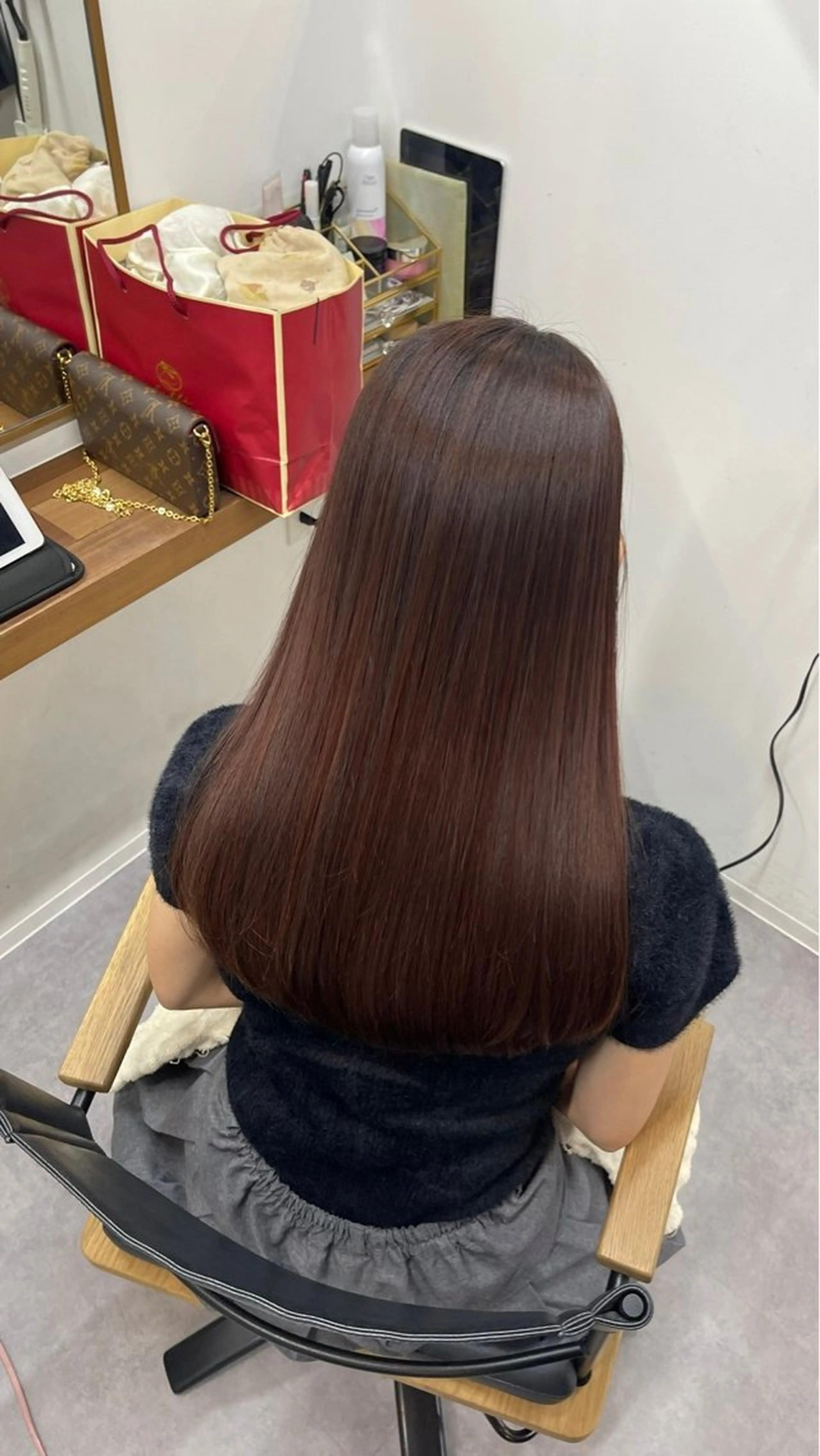 ロング 美髪職人あお🦕 髪質改善｜原宿のヘアスタイル