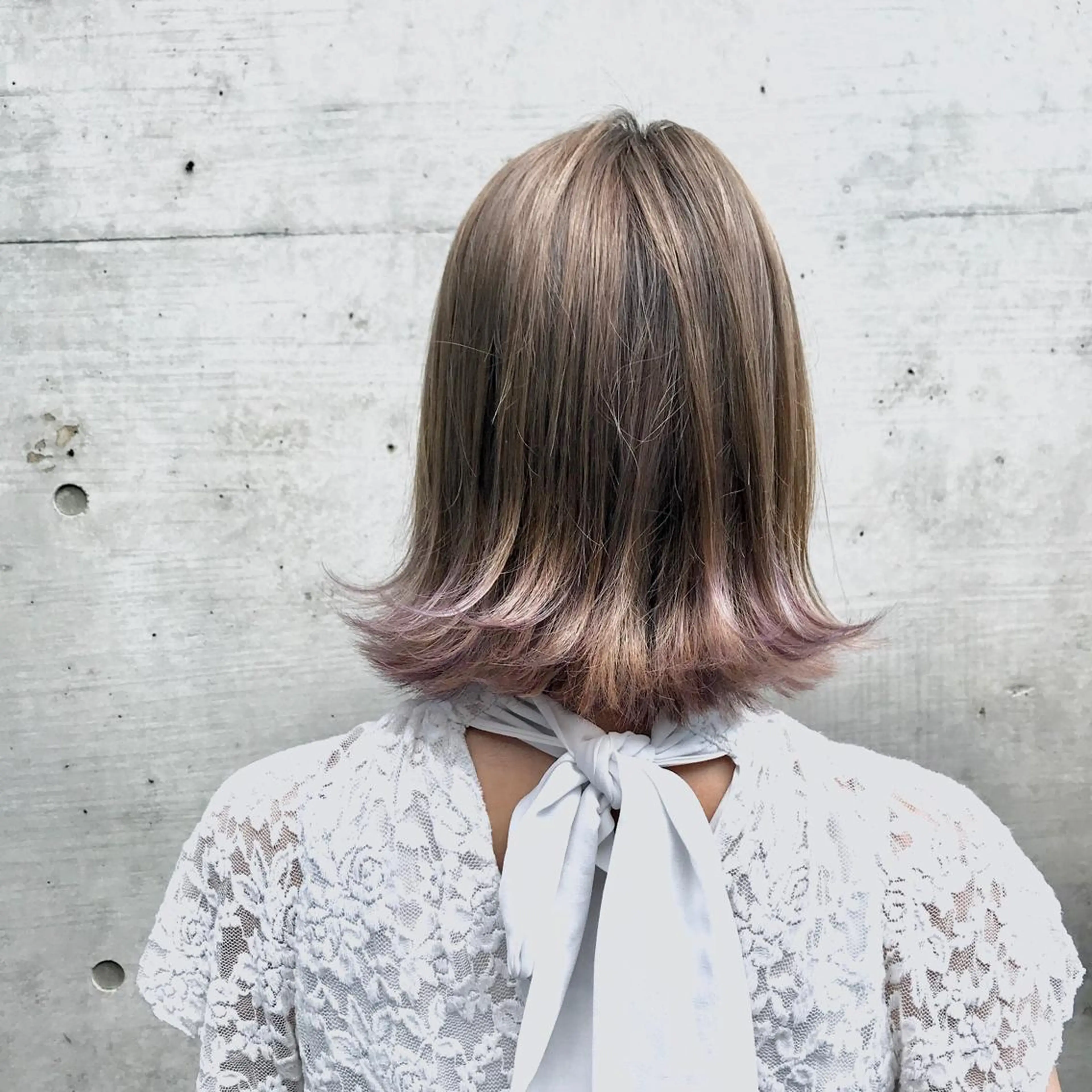 ミディアム カラー ベージュカラー ブリーチ グラデーションカラー ハイライトカラー ハイライト cfr professional artist salon所属・佐野 智史のヘアスタイル