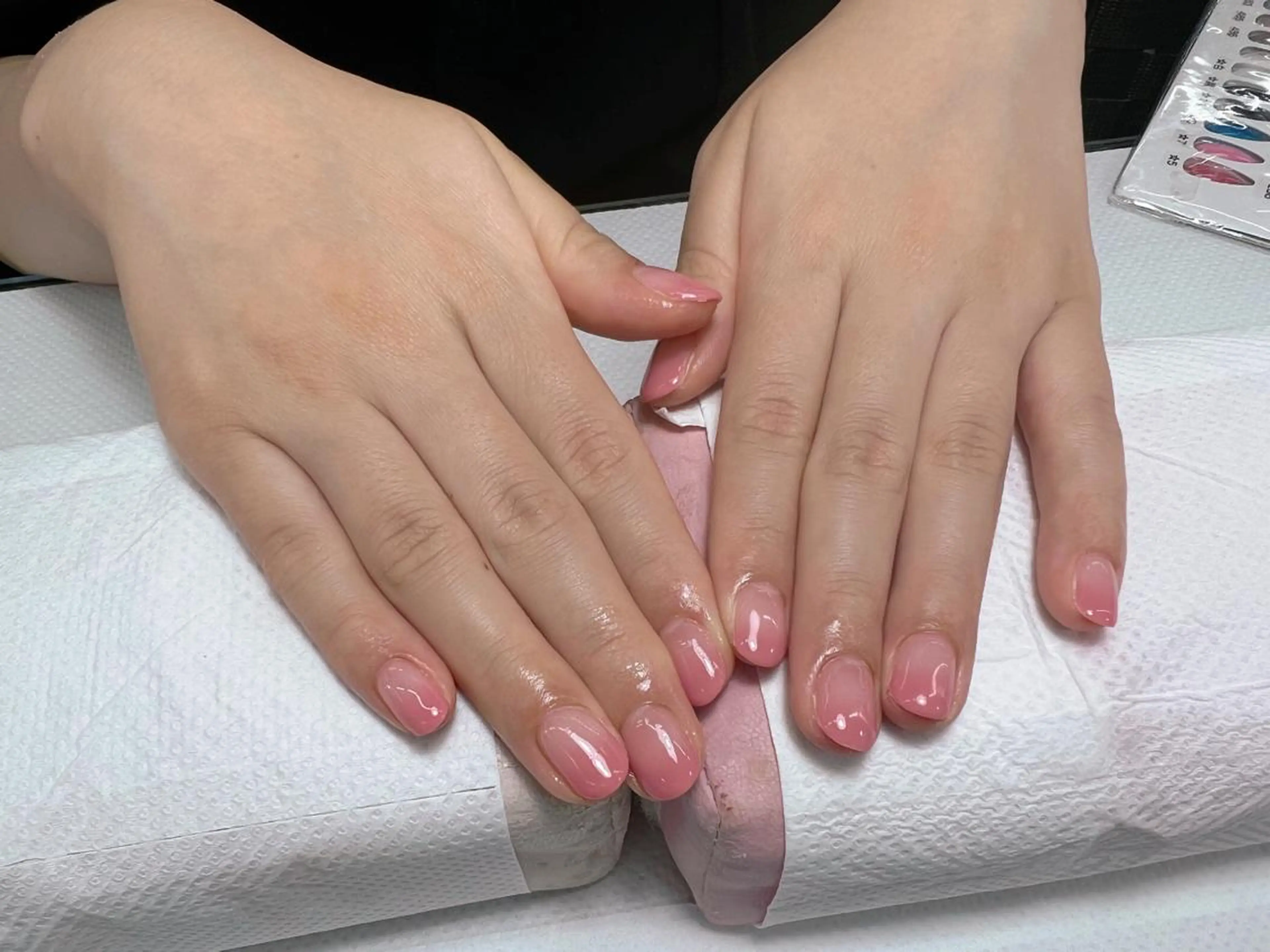 ネイル グラデーション ピンク 【MAXKELLY】 Shiotaのネイルデザイン