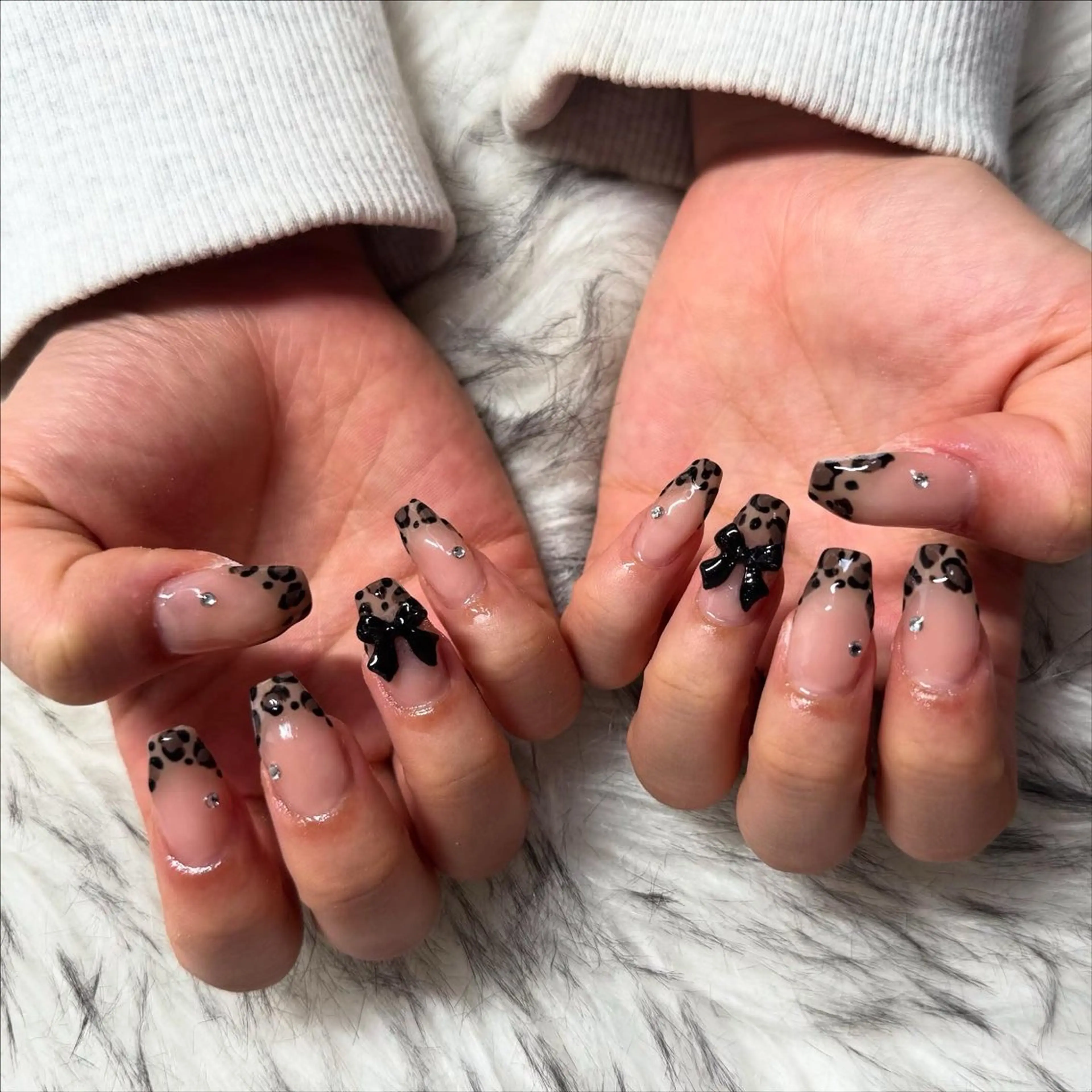 ロング ハンドネイル mao .のネイルデザイン