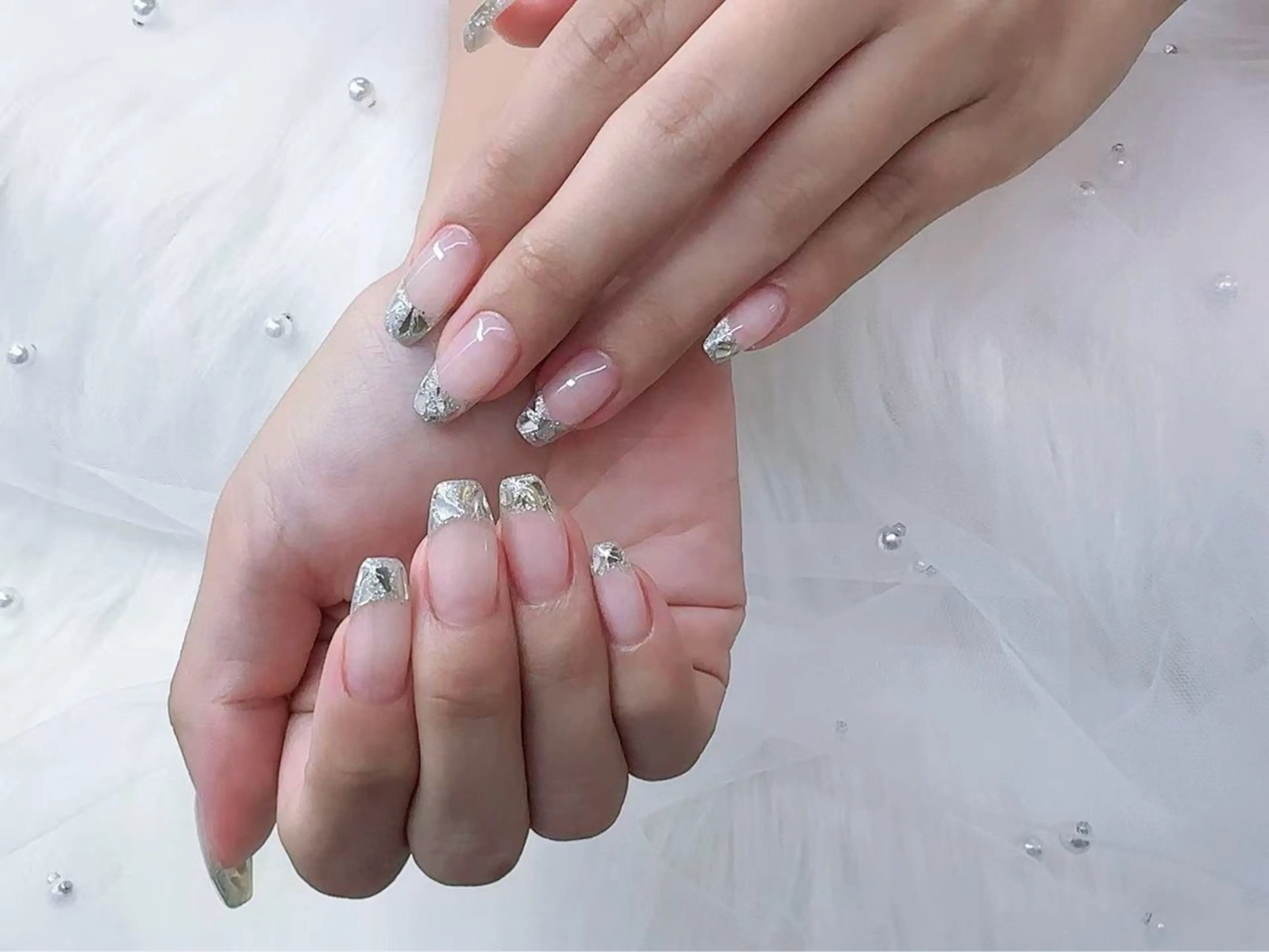 ネイル フレンチネイル ガラスフレンチ MIKIネイルサロン所属・MIKIネイル YUKAのネイルデザイン