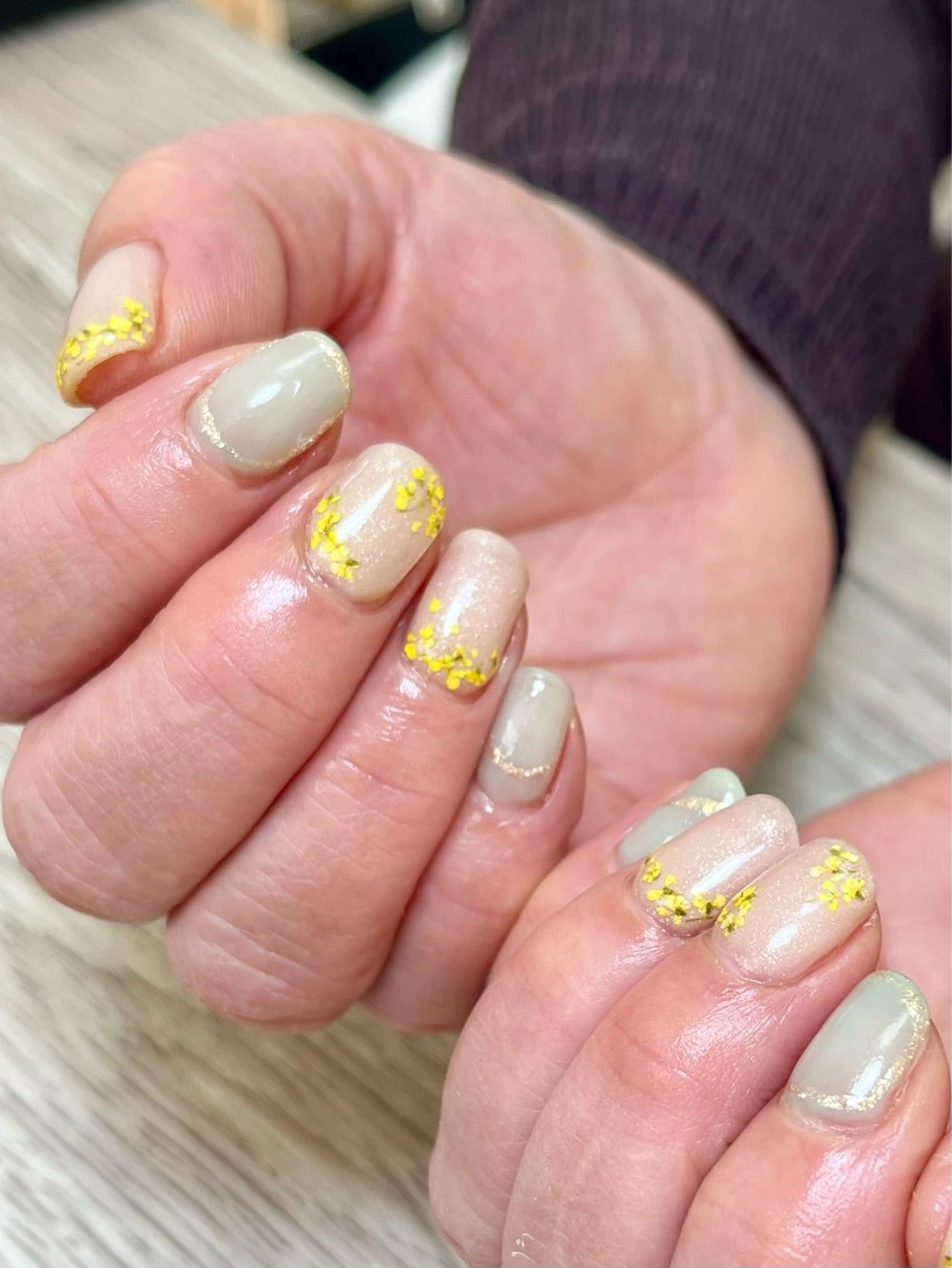 ネイル ハンドネイル フットネイル ハンドケア gypsofia ジプソフィアのネイルデザイン