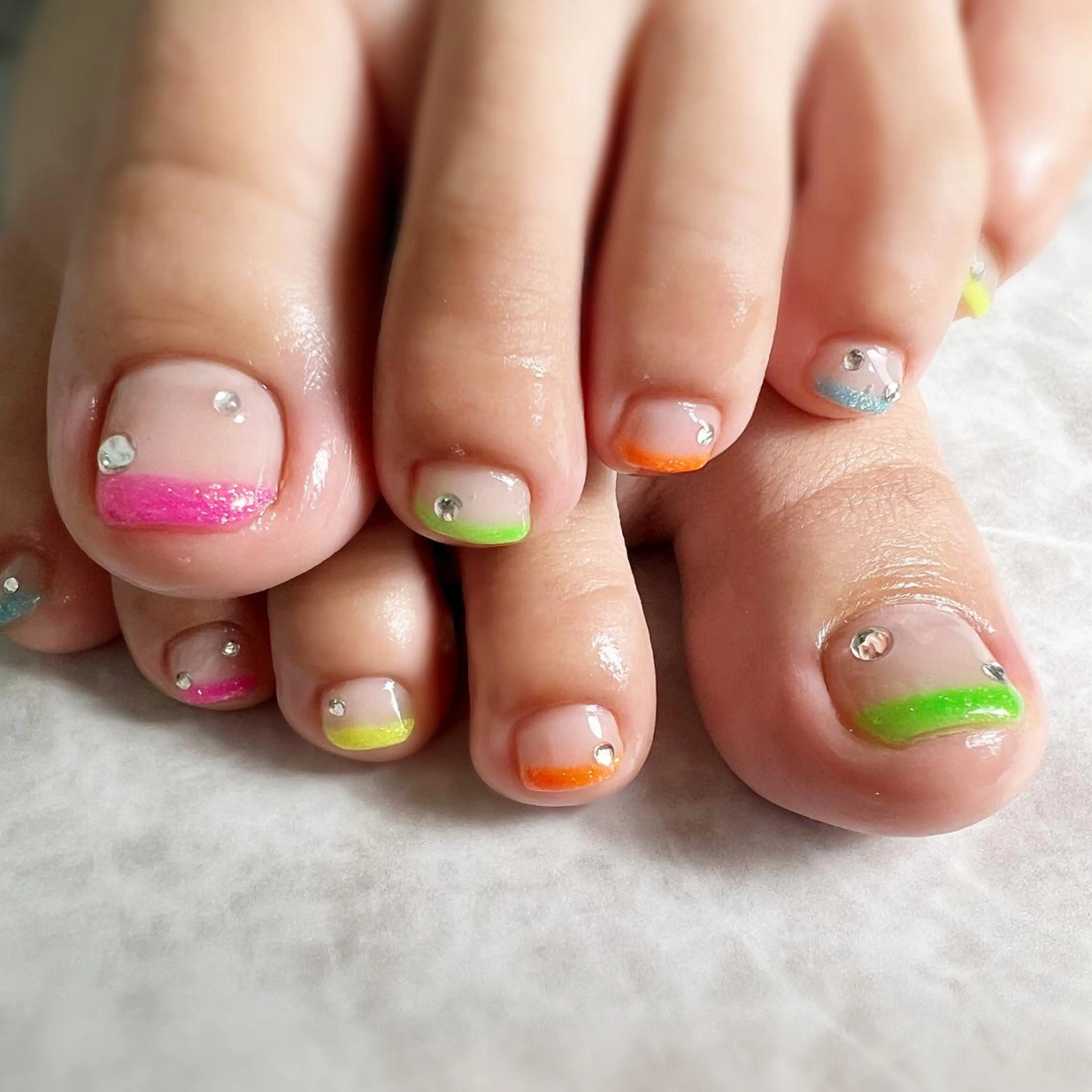 ネイル ハンドネイル フットネイル NAILsalon Laki(ラキ)のネイルデザイン