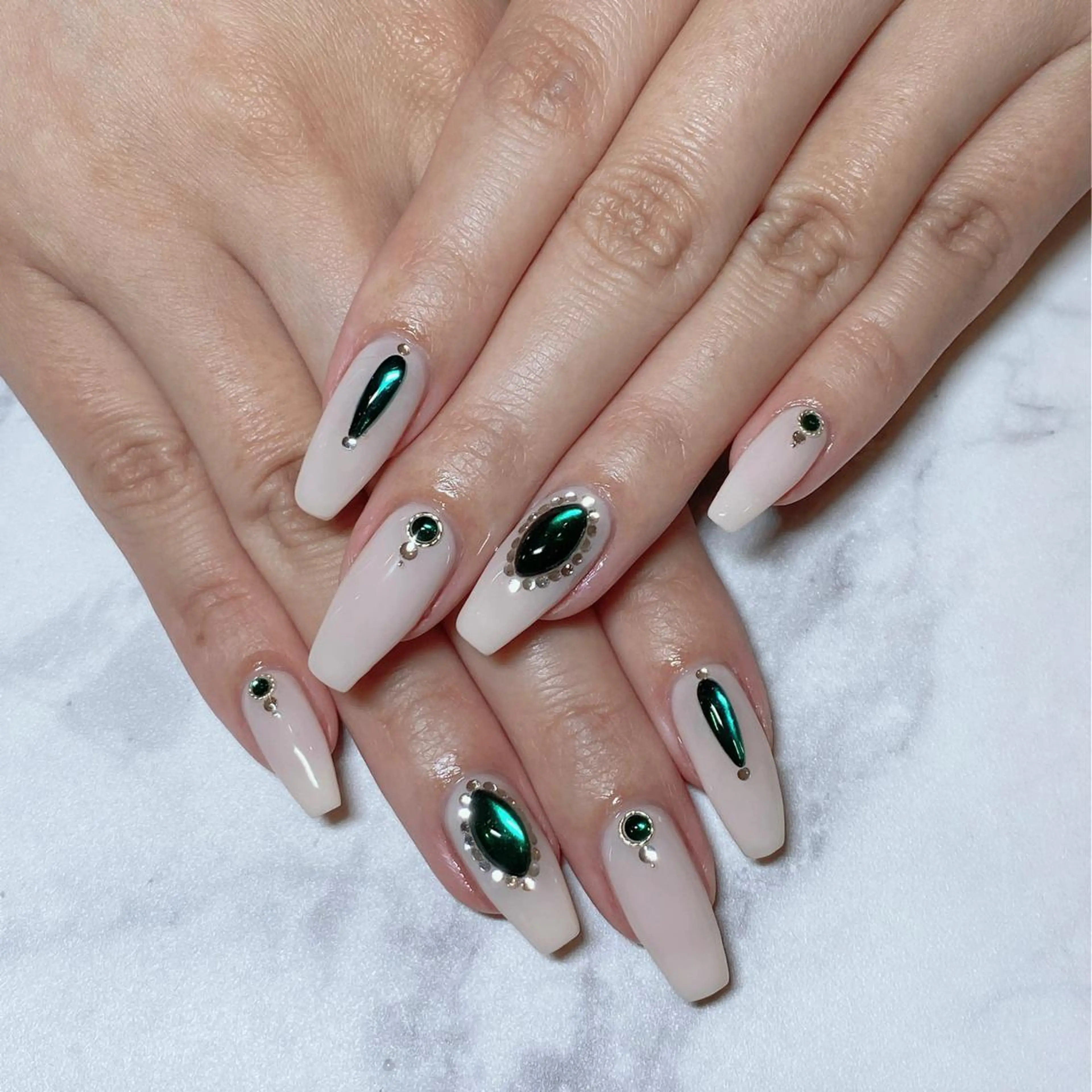 ネイル ハンドネイル Hatakeyama Mihoのネイルデザイン