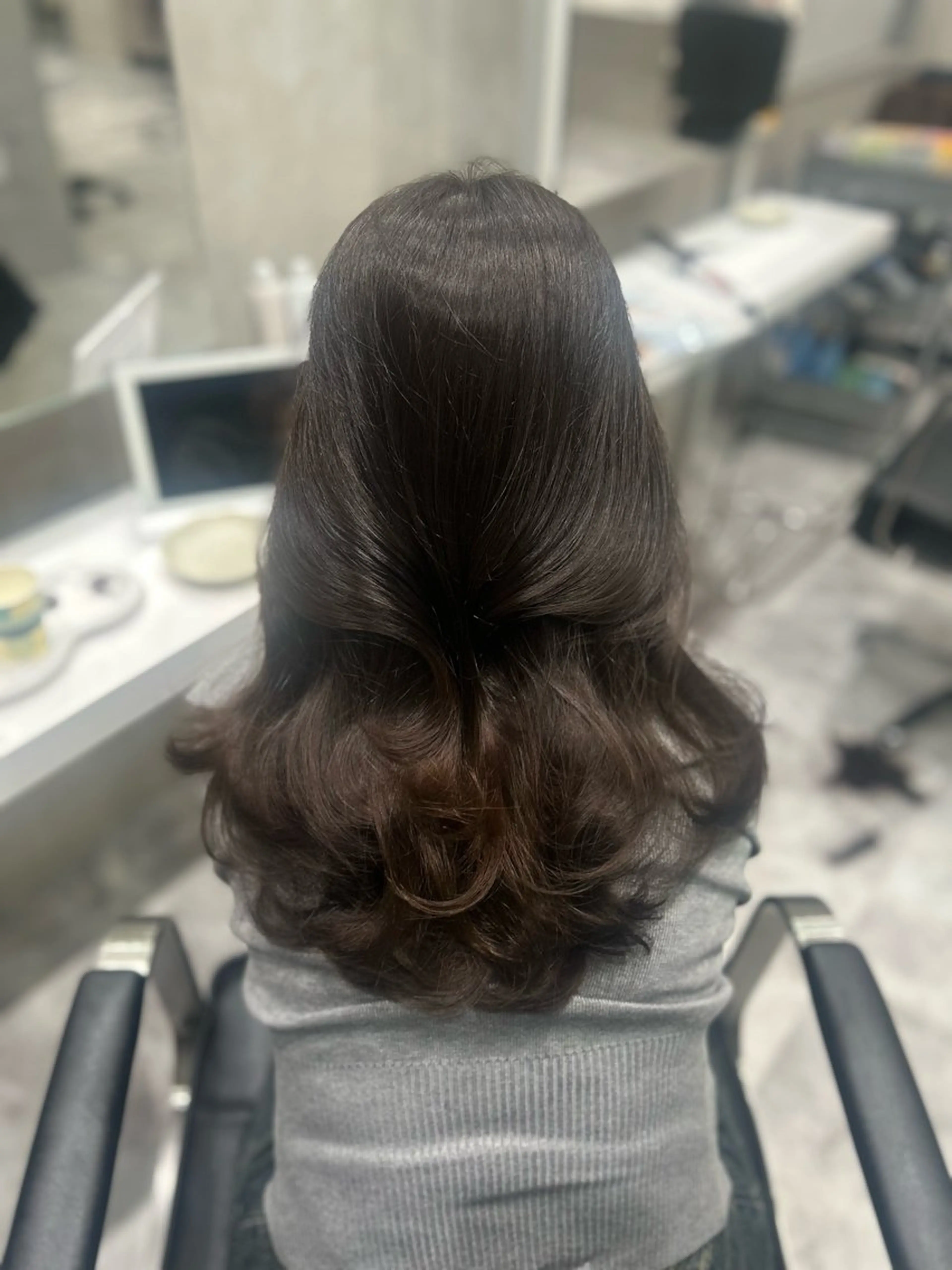 ロング カラー ベージュカラー ブラウンカラー ブラウンベージュ ヘアカラー トリートメント SOYON豊田市駅店所属・SOYON豊田市駅店 MIYUのヘアスタイル