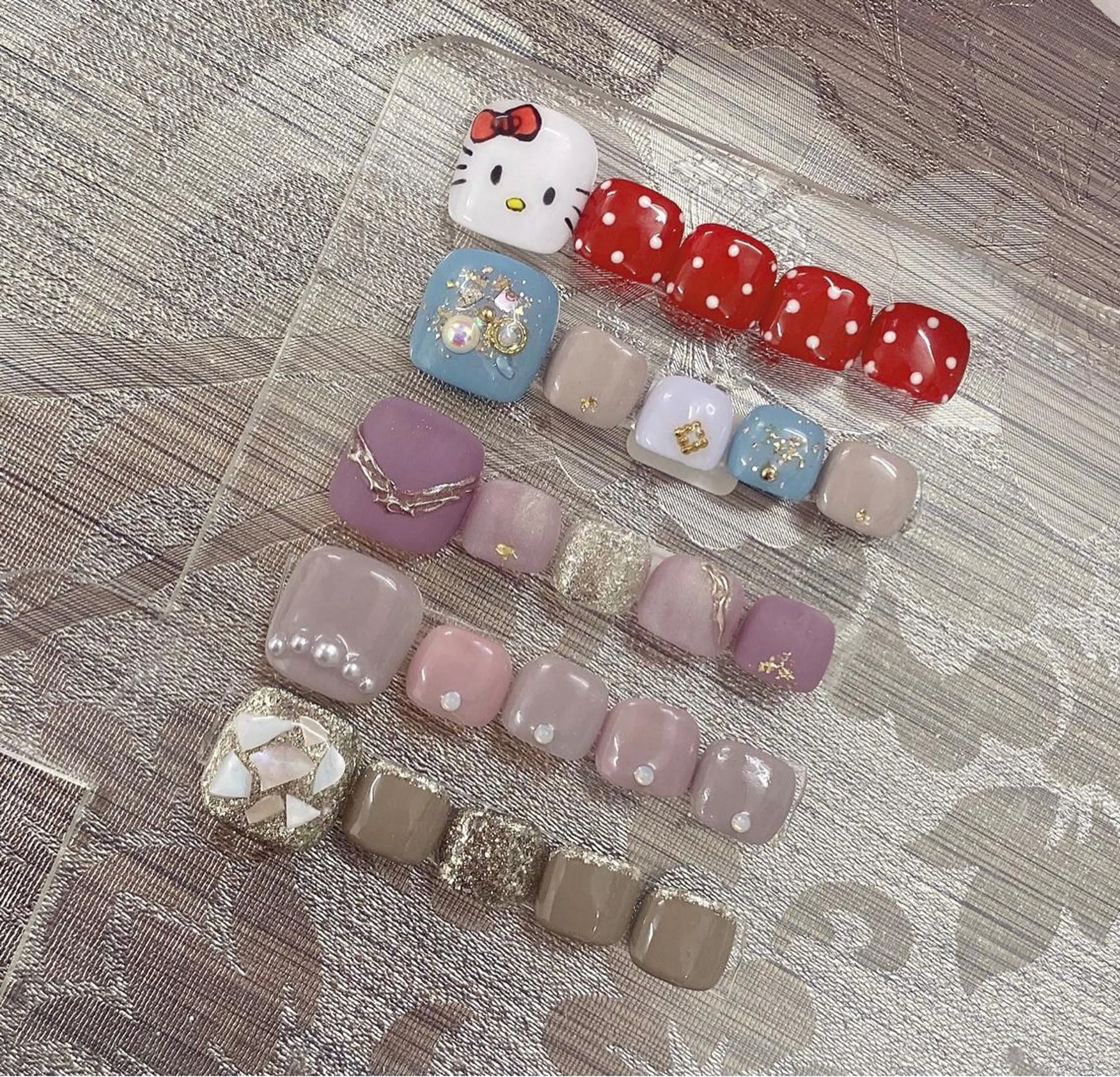 ネイル フットネイル I-nailロング /ワンホン/キラキラのネイルデザイン