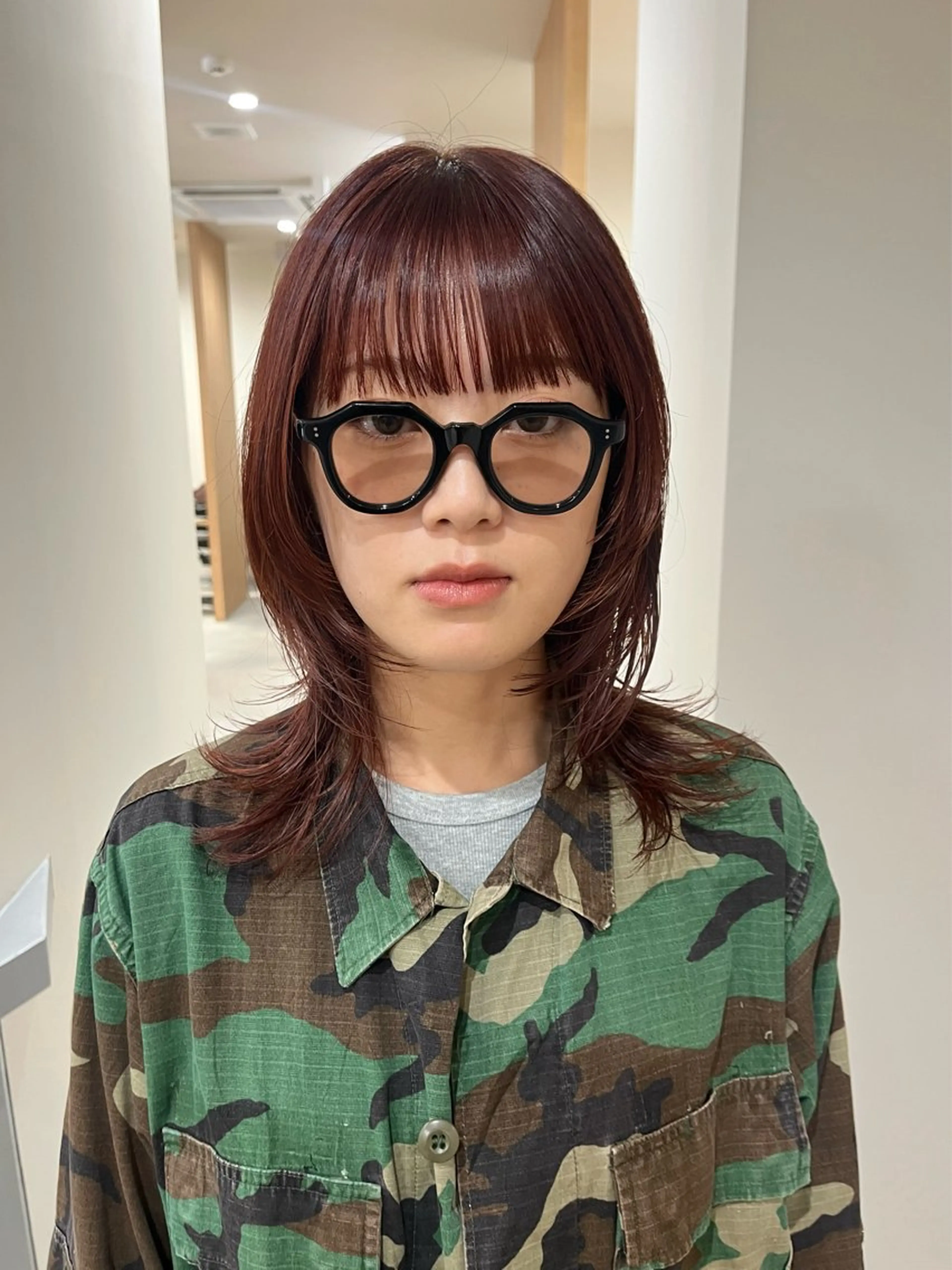 ミディアム カラー レイヤーカット カット ヘアカラー トリートメント china/ボブ ブリーチカラーのヘアスタイル