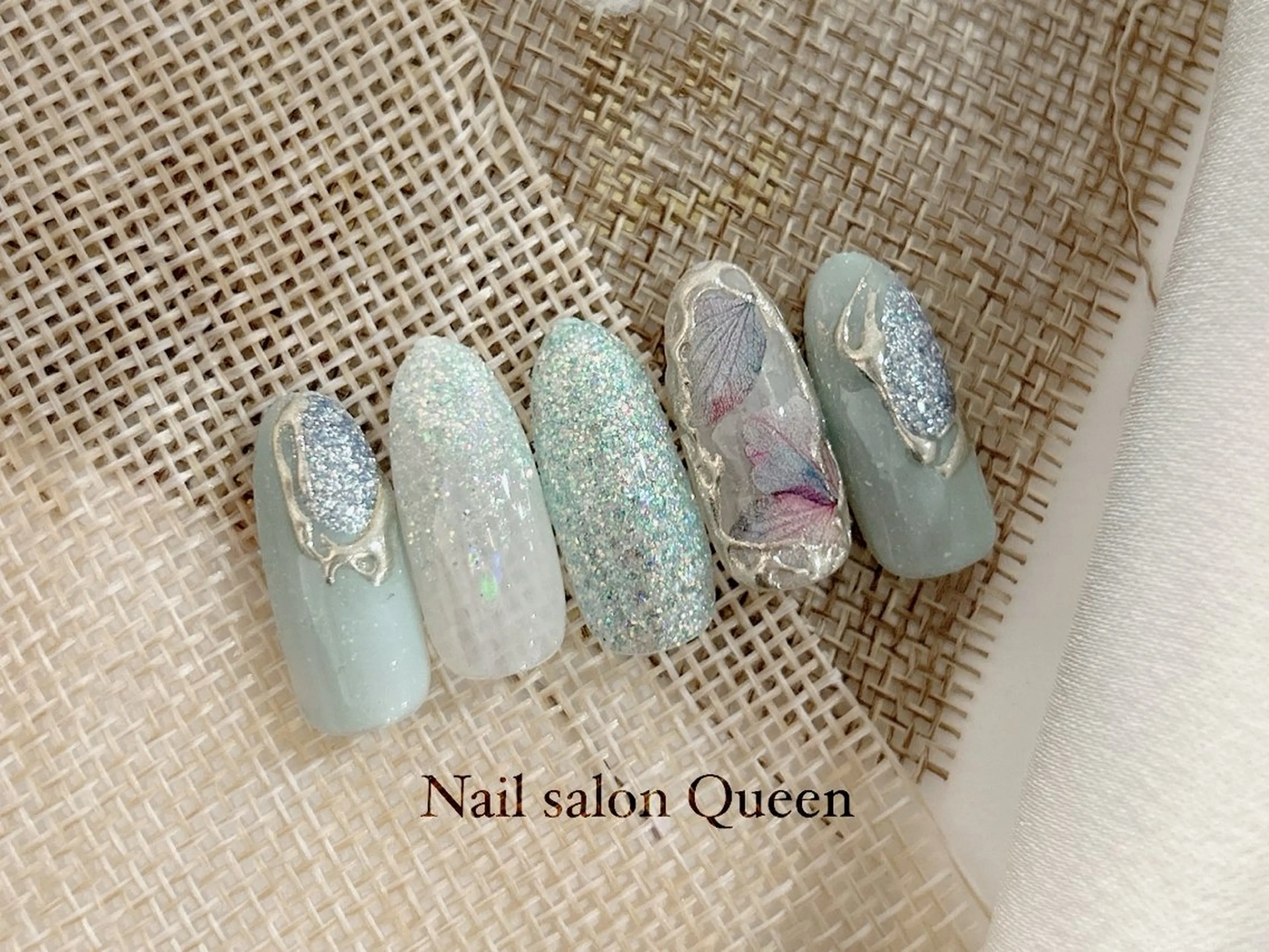 ネイル ネイルサロンクイーン 東京/新宿/大久保のネイルデザイン