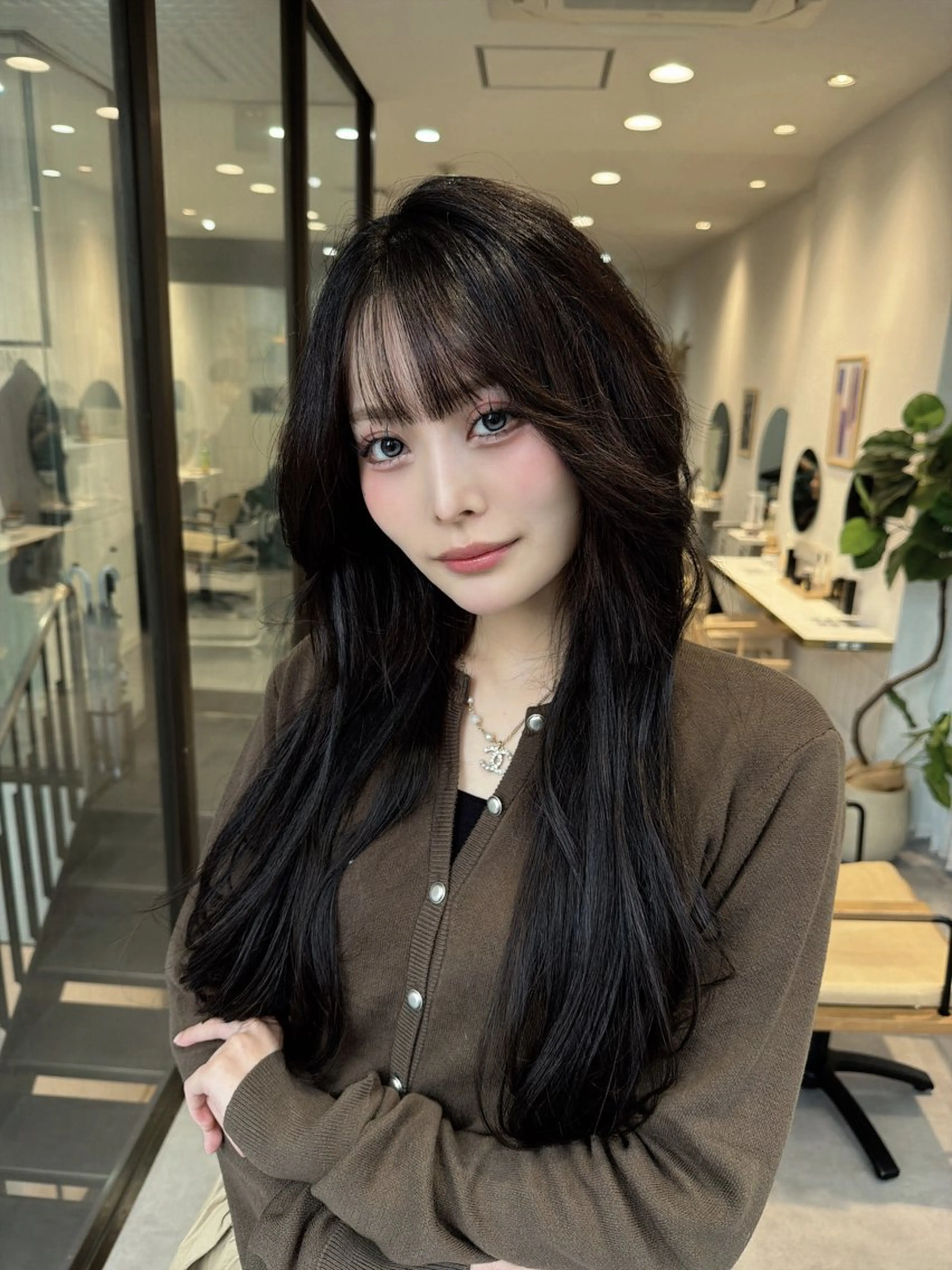 ロング ハッシュカット レイヤーカット カット 韓国レイヤー/透明感 /髪質改善/アジキのヘアスタイル