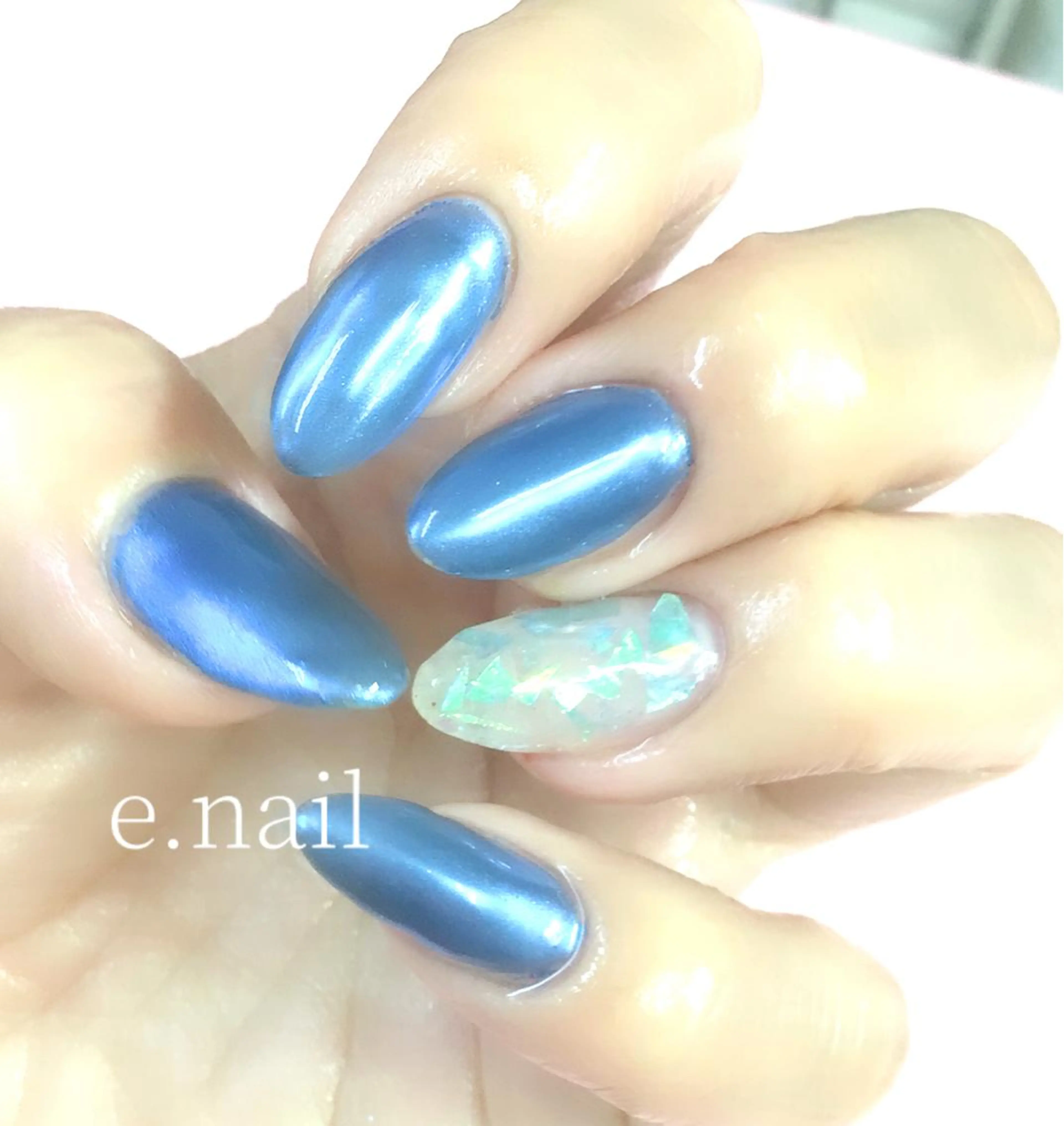 ネイル e.nail所属・和賀井 恵理のネイルデザイン