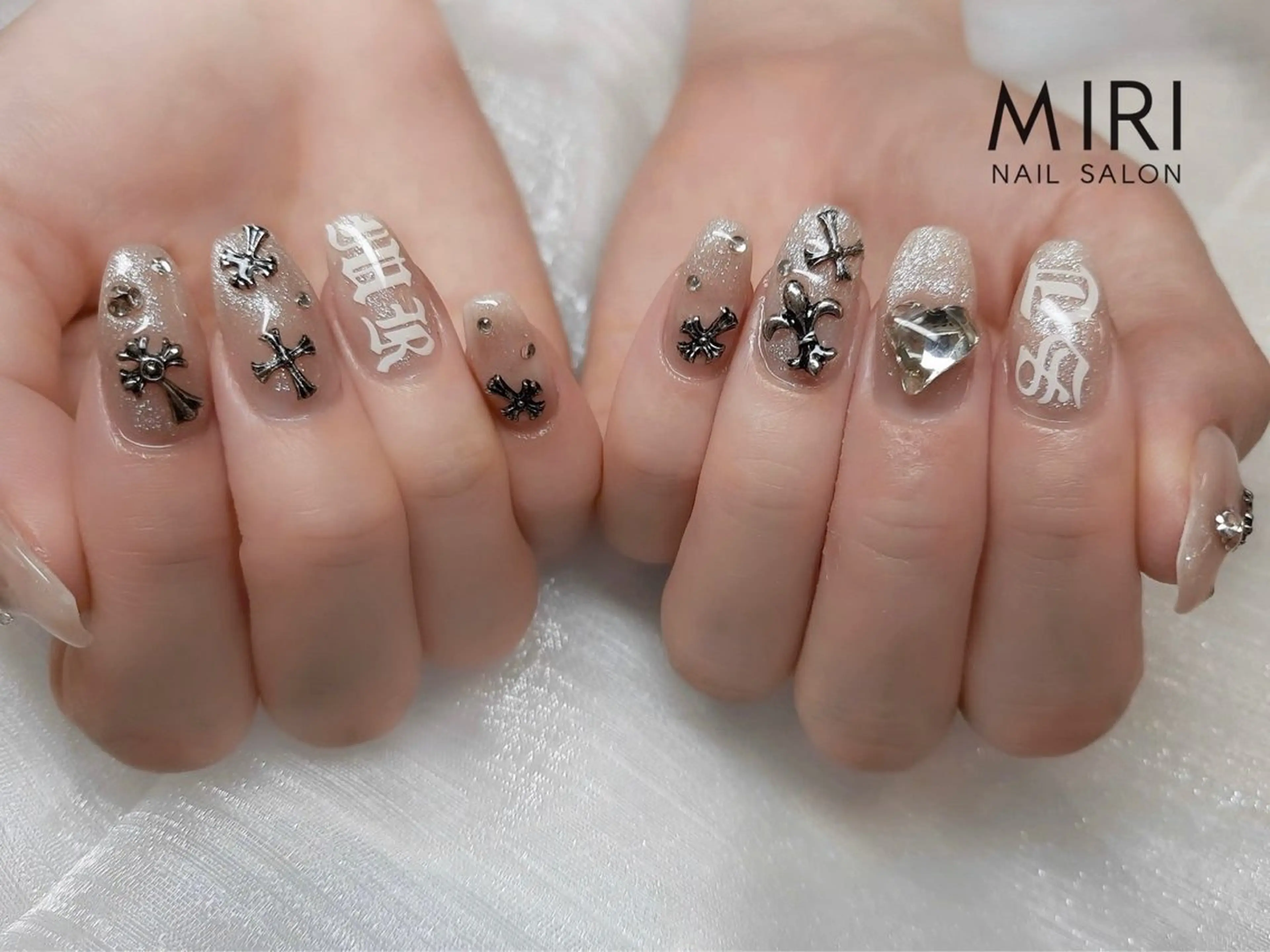 ネイル Miri nail salonのネイルデザイン