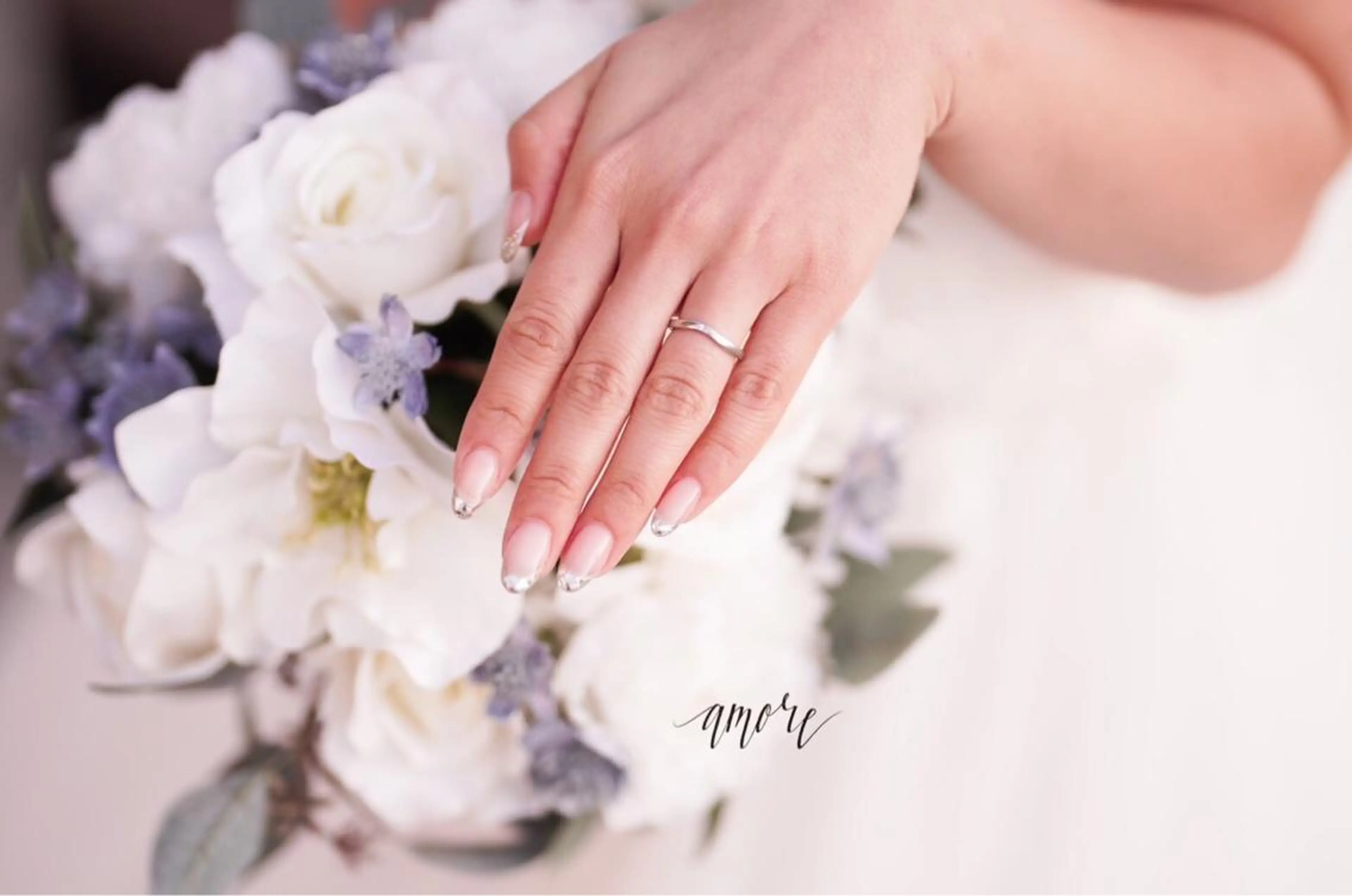 ネイル ジェルネイル 氷ネイル・うるうるネイル キラキラネイル マグネットネイル ミラーネイル You kyehwaのネイルデザイン