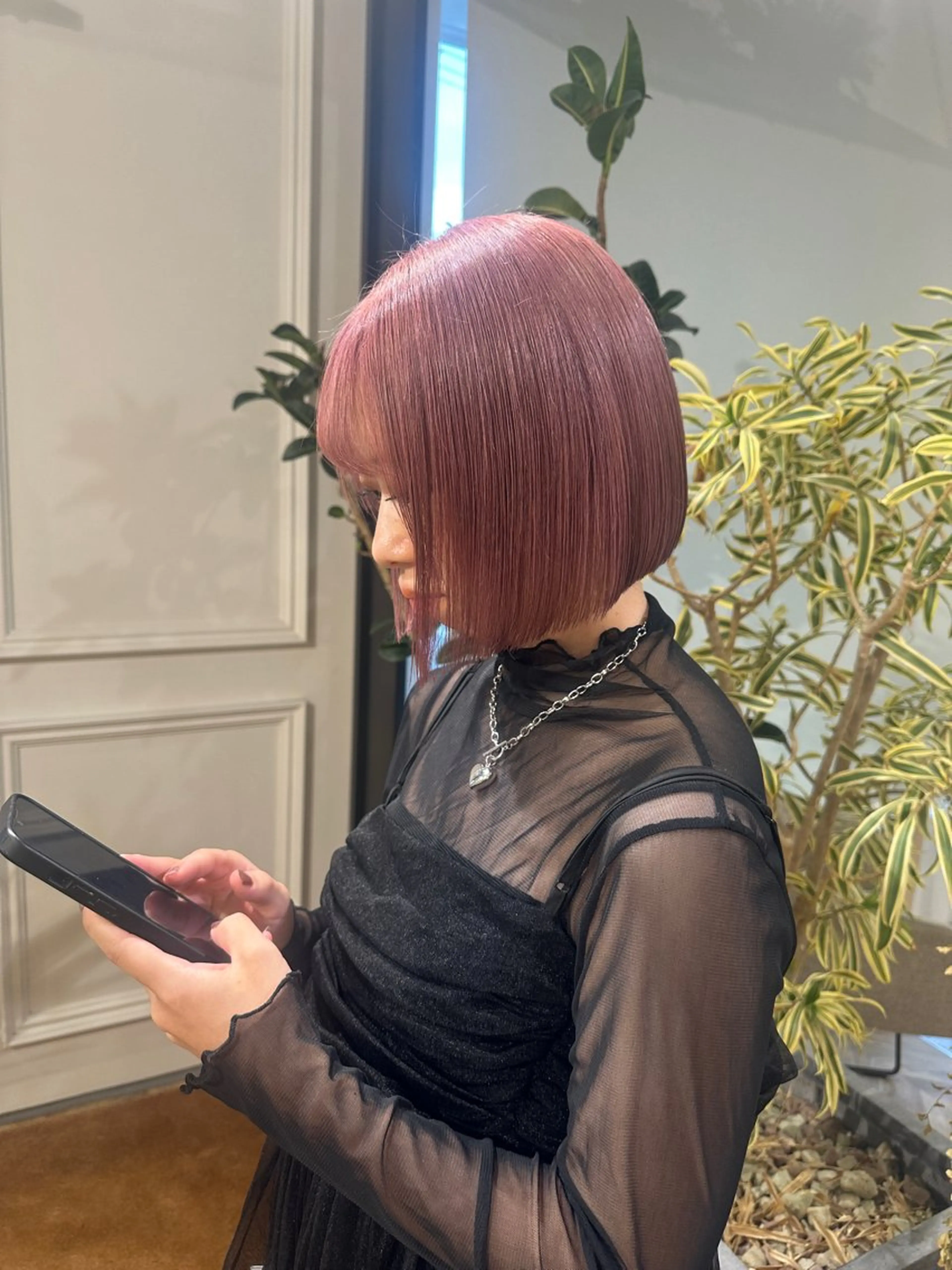 🎀 cut + bleach color+ treatment 【40%off】の写真