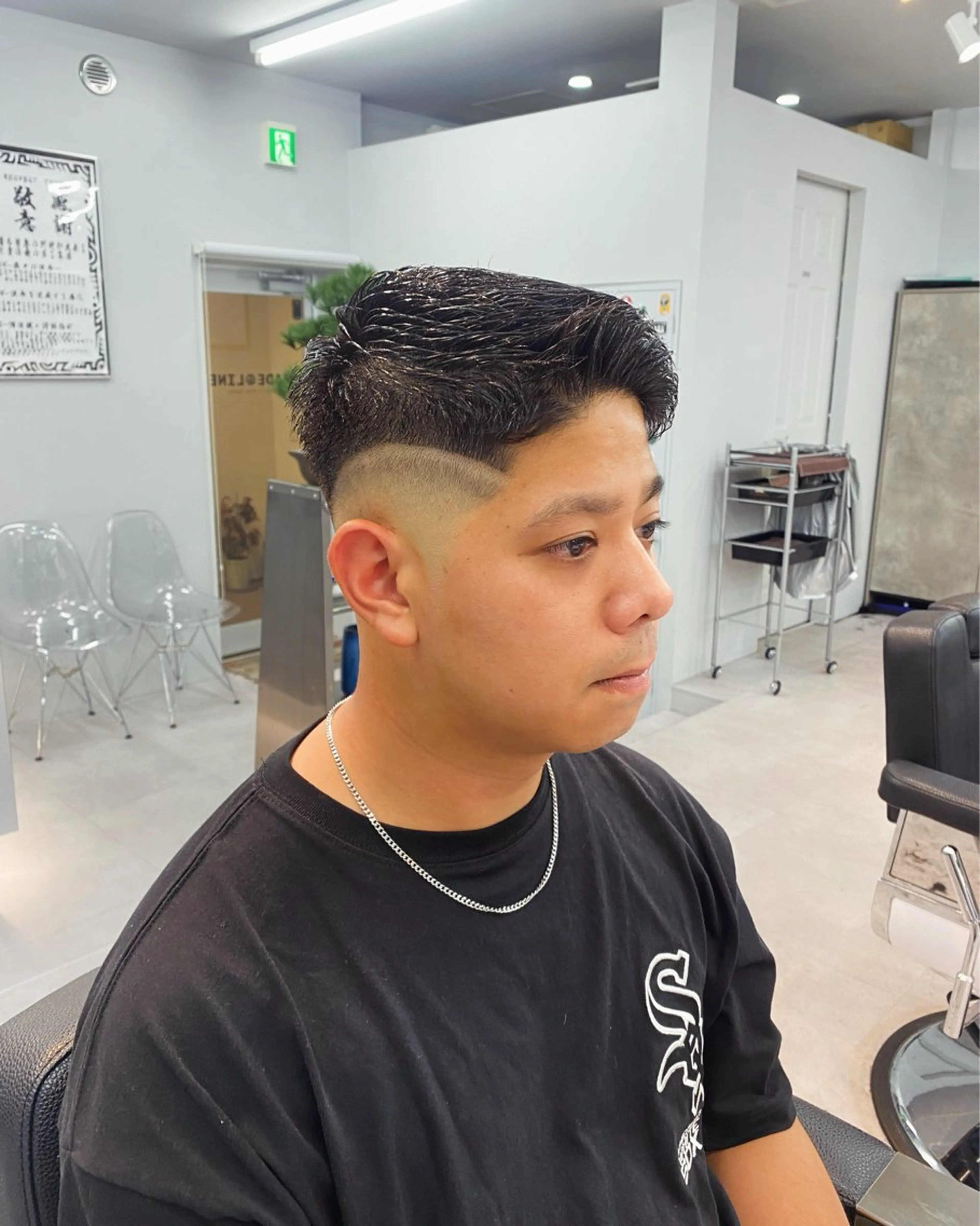 ショート パーマ ヘアアレンジ メンズ フェードカット The faderz barbershop所属・フェードモデル限定 🔥高円寺Maiのヘアスタイル