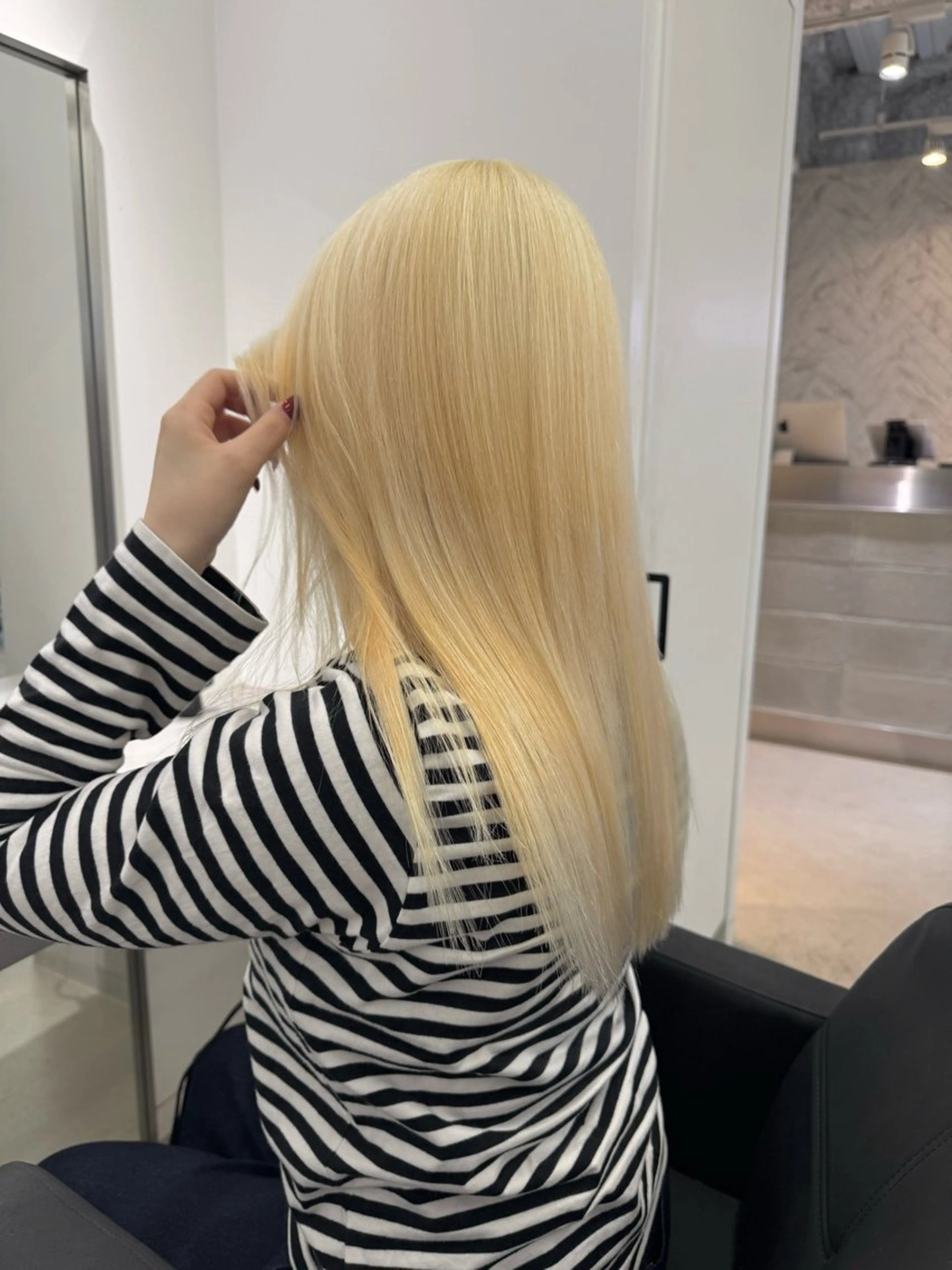 ロング カラー ヘアカラー トリートメント 店長　MANAMI ／ブリーチ／骨格ボブのヘアスタイル