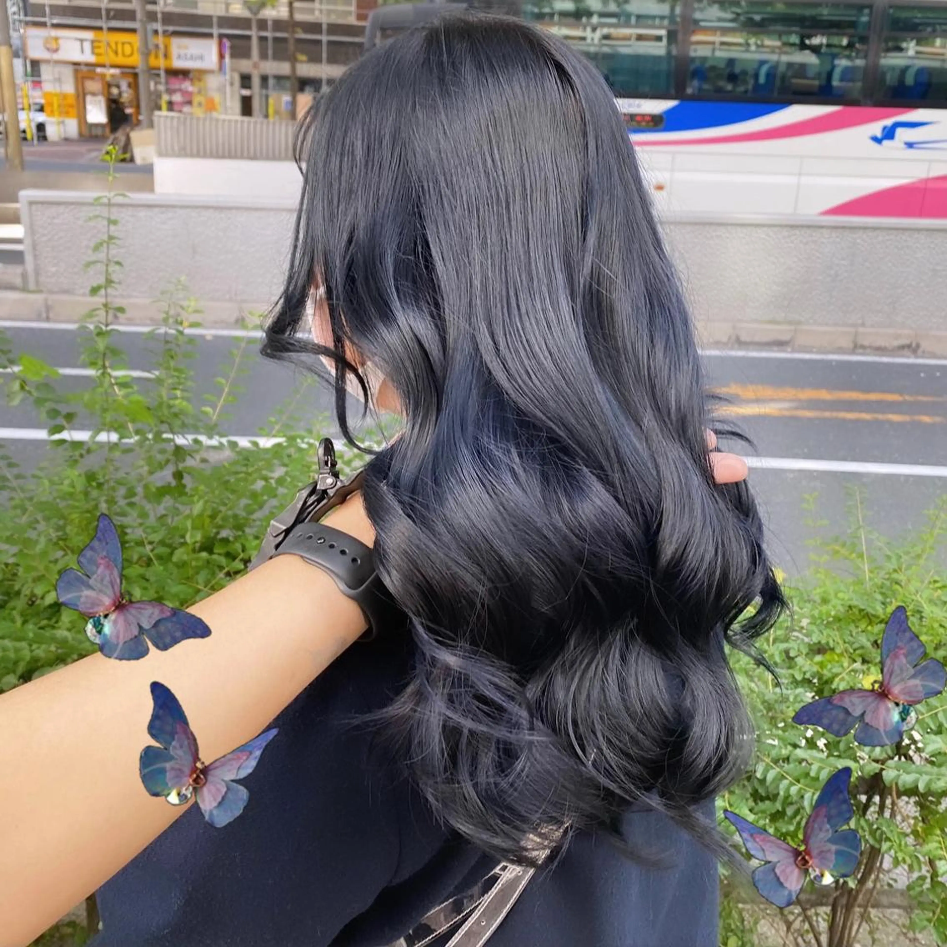 ロング カラー ブルーカラー salon village所属・色落ちまで可愛い🧚 心斎橋hikaruのヘアスタイル