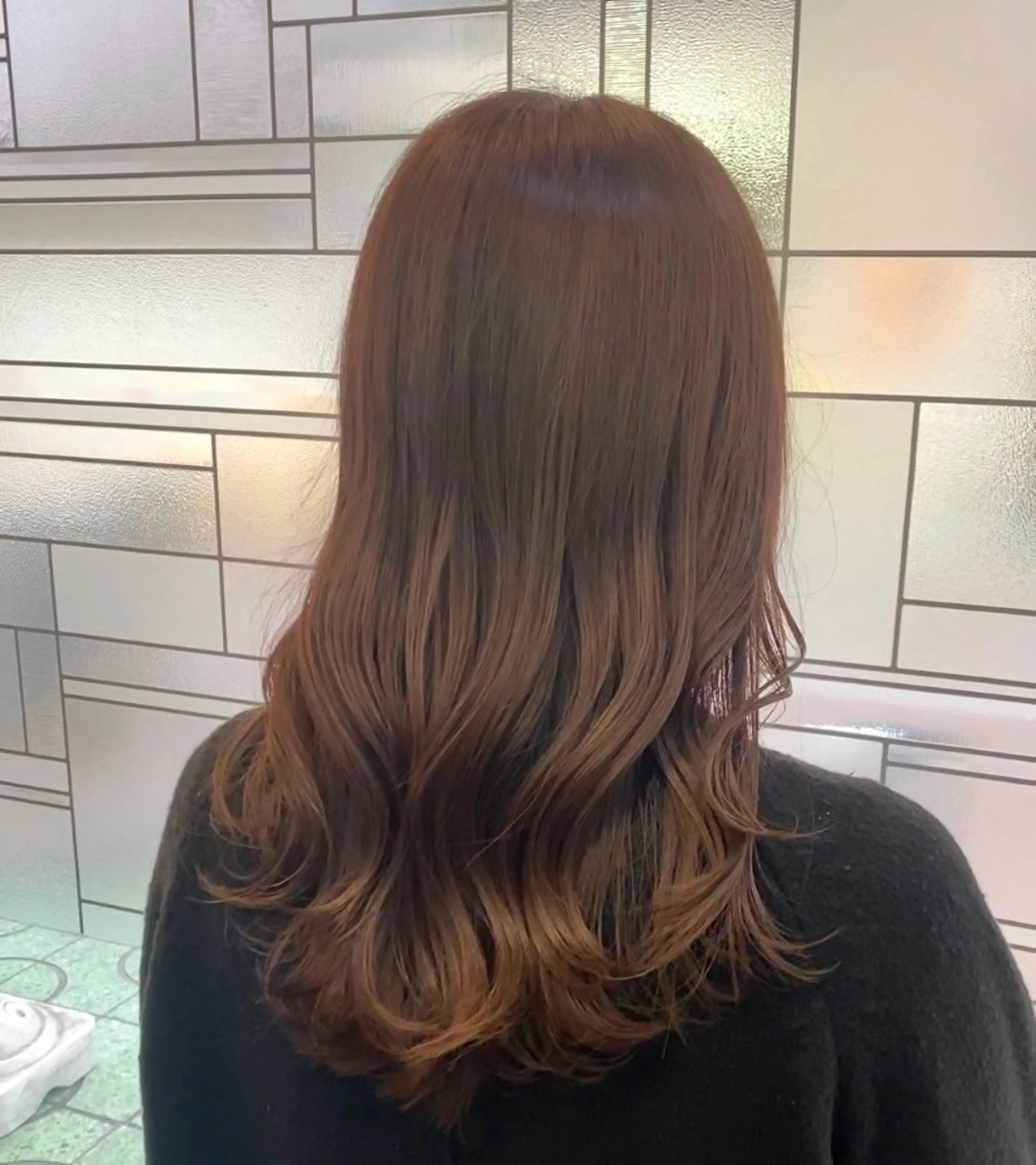 セミロング カラー ヘアカラー 堀川 希歩のヘアスタイル