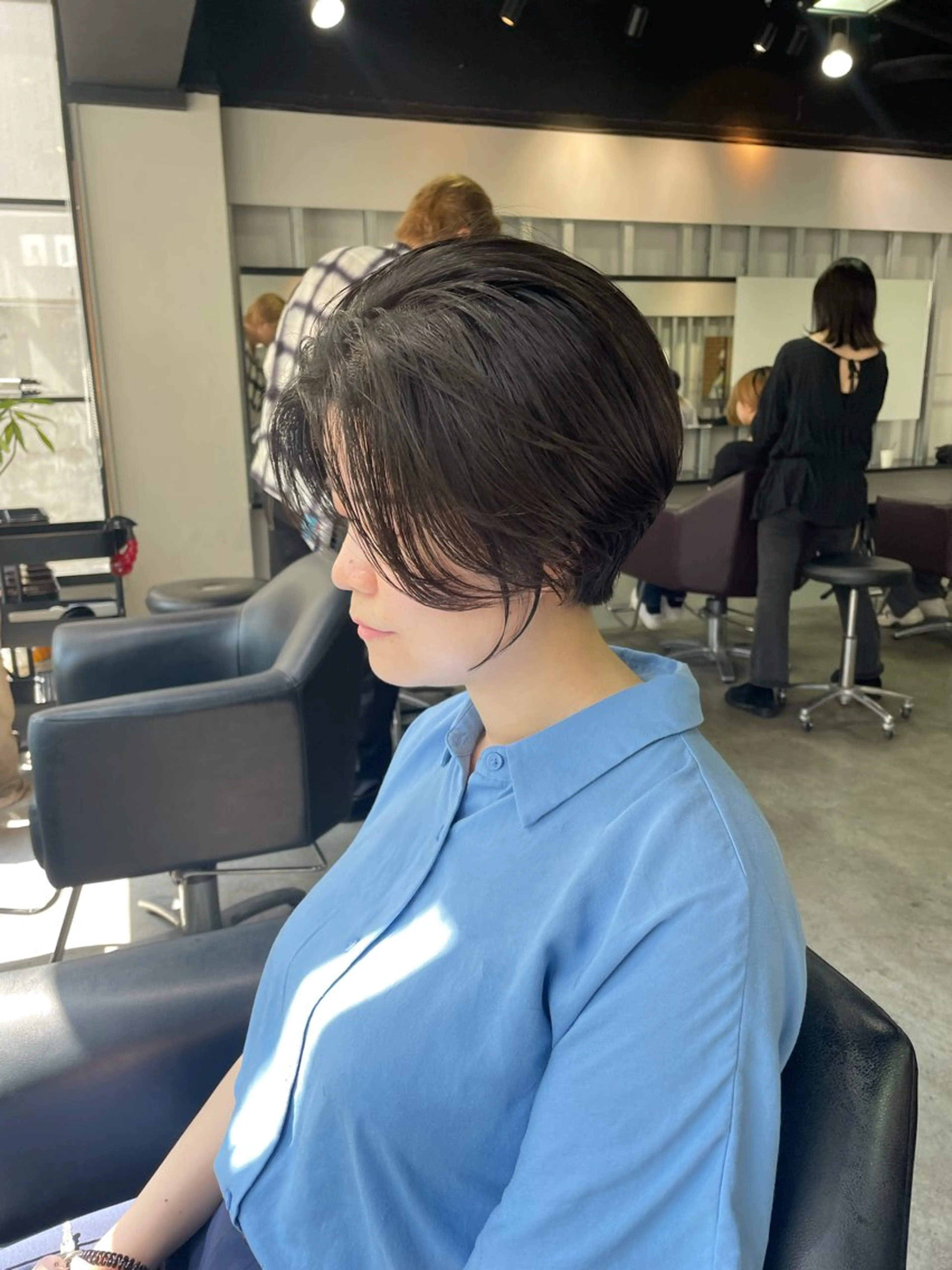 ショート Ms.CHARM【ミズチャーム】所属・韓国/レイヤーカット 顔周り/廣瀬達哉のヘアスタイル