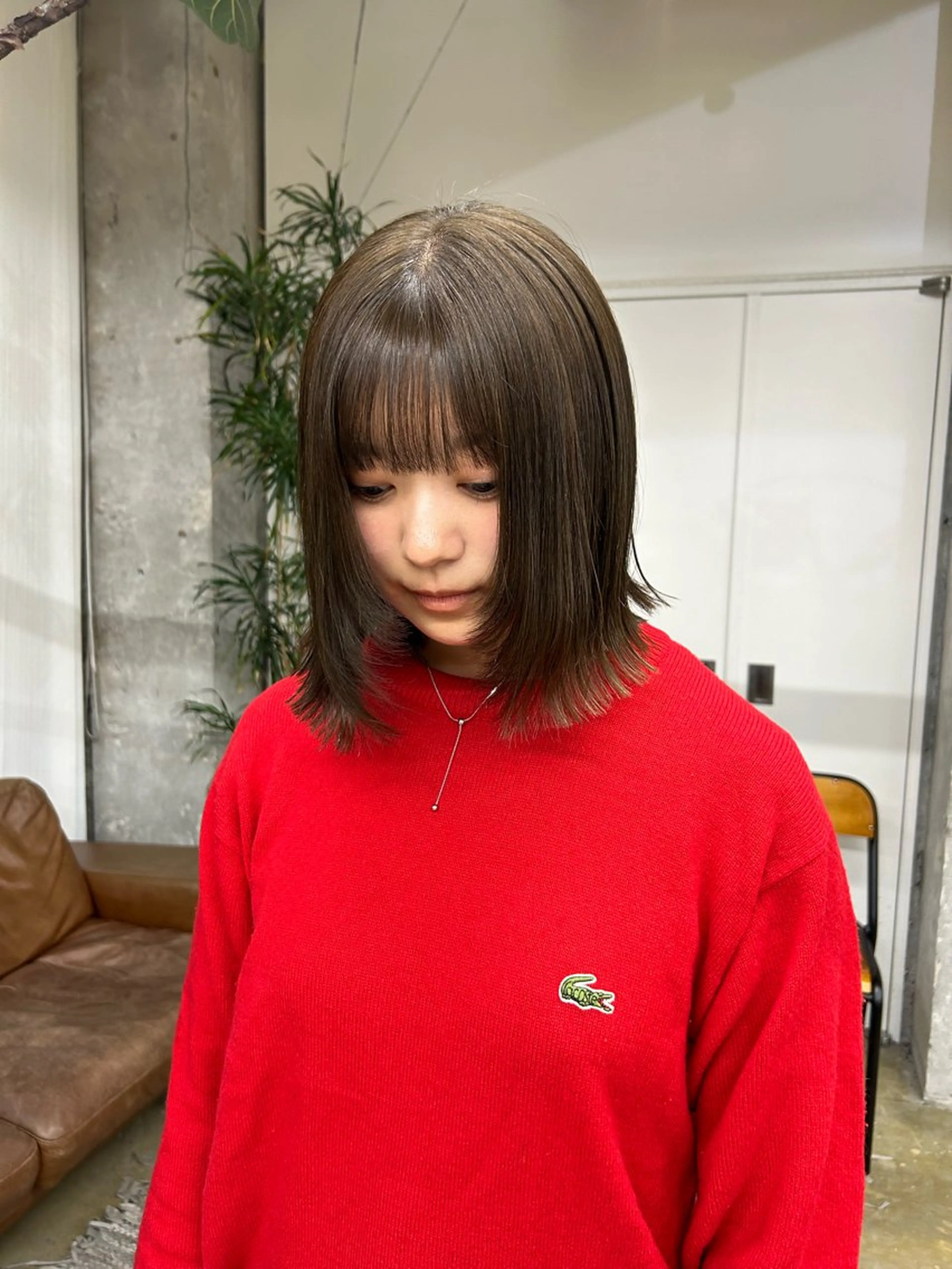 ミディアム カラー ベージュカラー ブリーチ ダブルカラー ブリーチなしカラー オリーブベージュ カット ヘアカラー 小川真歩/パーマ /暖色オリーブのヘアスタイル