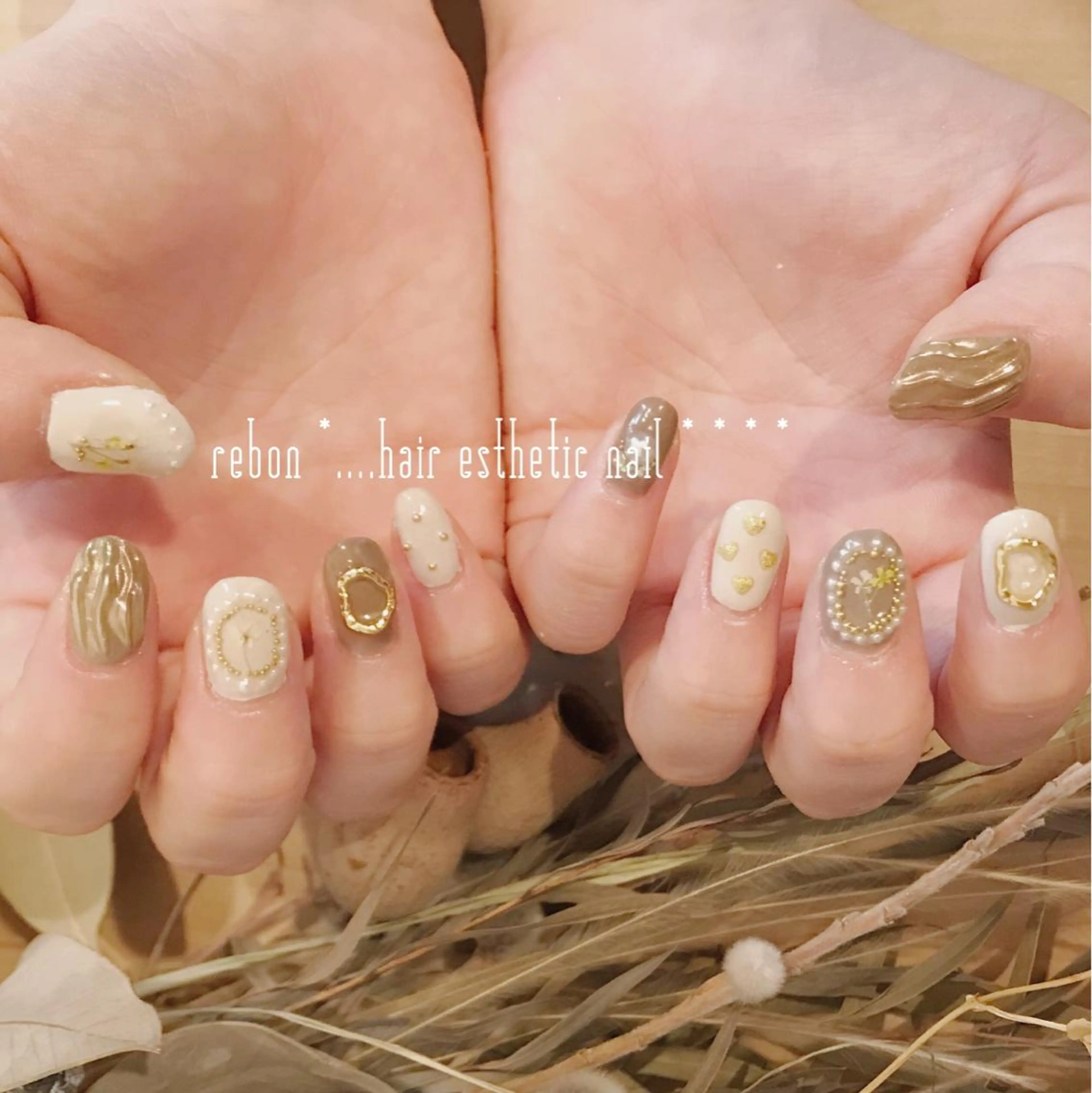 ネイル ハンドネイル フットネイル rebon＊ natsukiのネイルデザイン