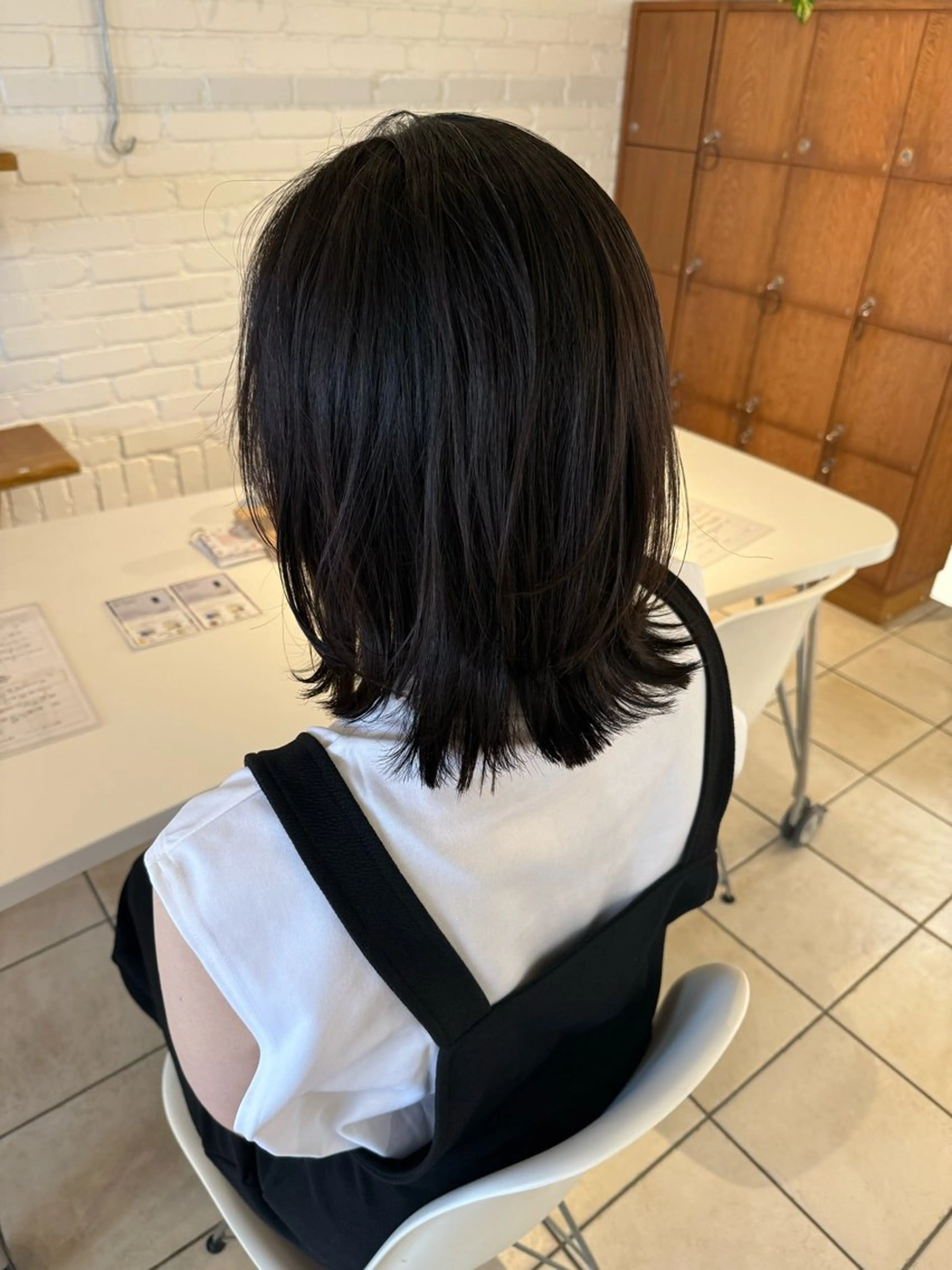 ミディアム ミディアムレイヤー レイヤーカット 🌟デザインカラー 🌟コノミ🌟のヘアスタイル