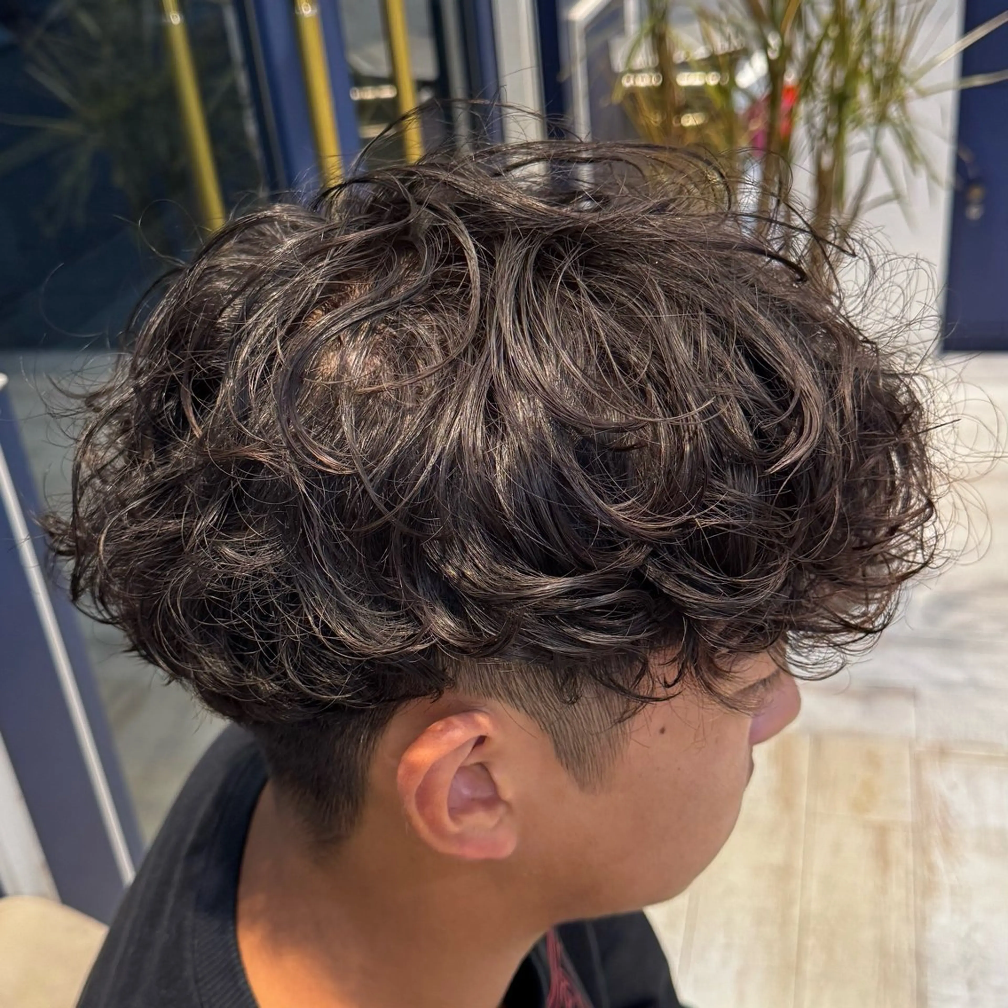 ショート パーマ メンズ メンズパーマ プードルパーマ プードルパーマ カット 吉田 新平のヘアスタイル