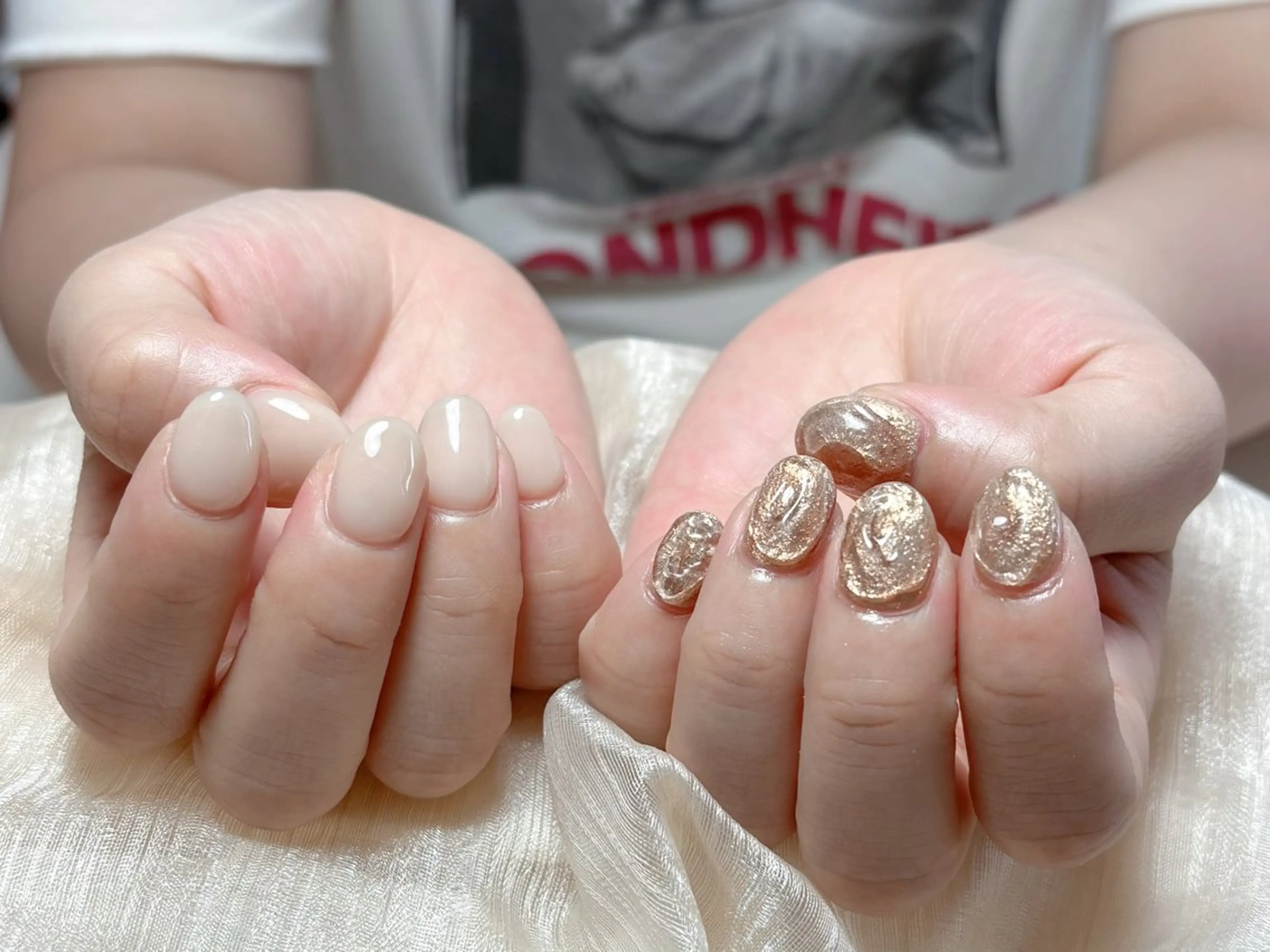 ネイル オーロラネイル チークネイル フレンチネイル ジェルネイル ガラスフレンチ ハンドネイル Nail Jolie所属・Nail Jolieのネイルデザイン