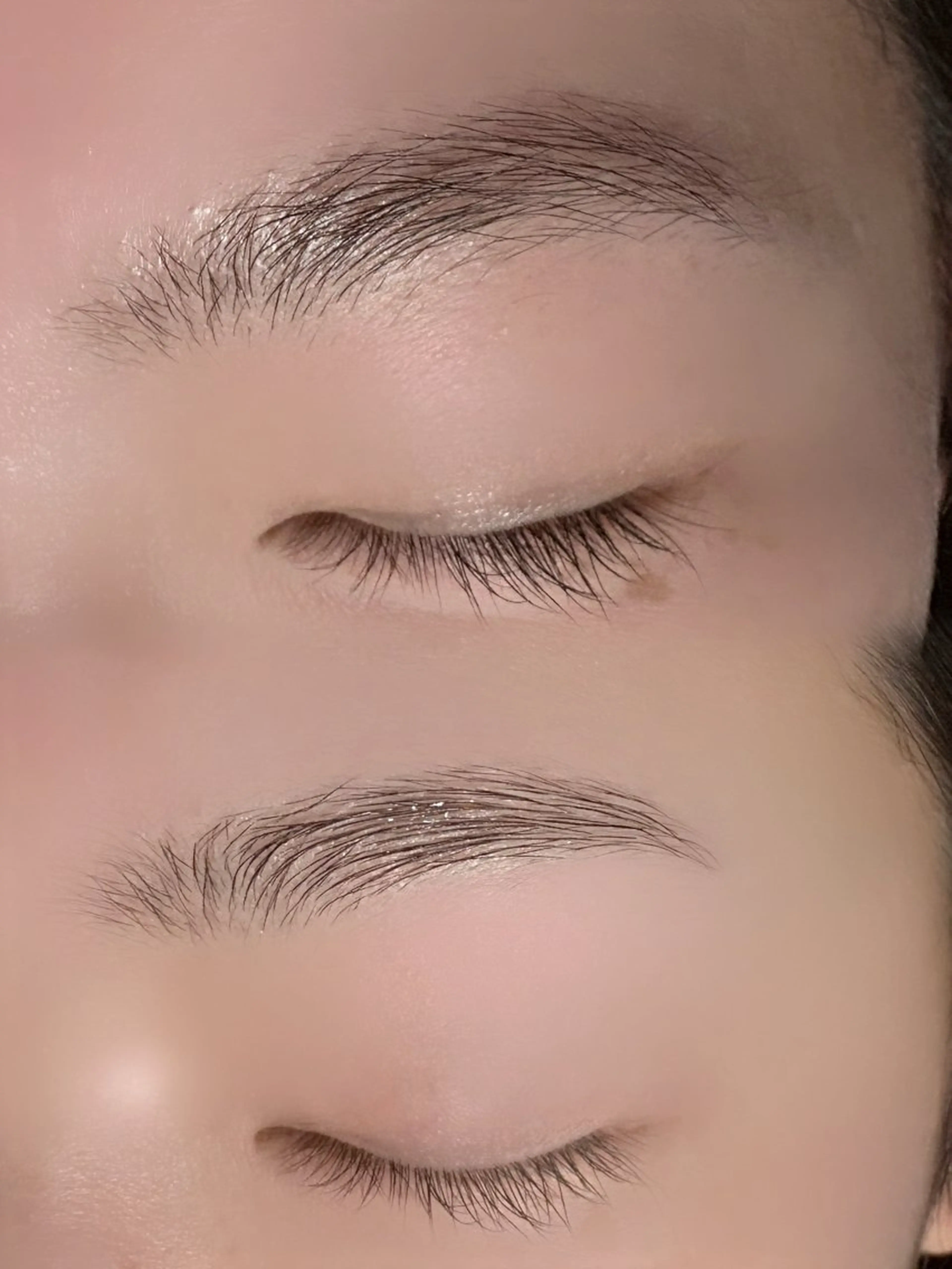 【美眉スタイリング】似合わせアイブロウWAX脱毛(デザイン・カット込)の写真