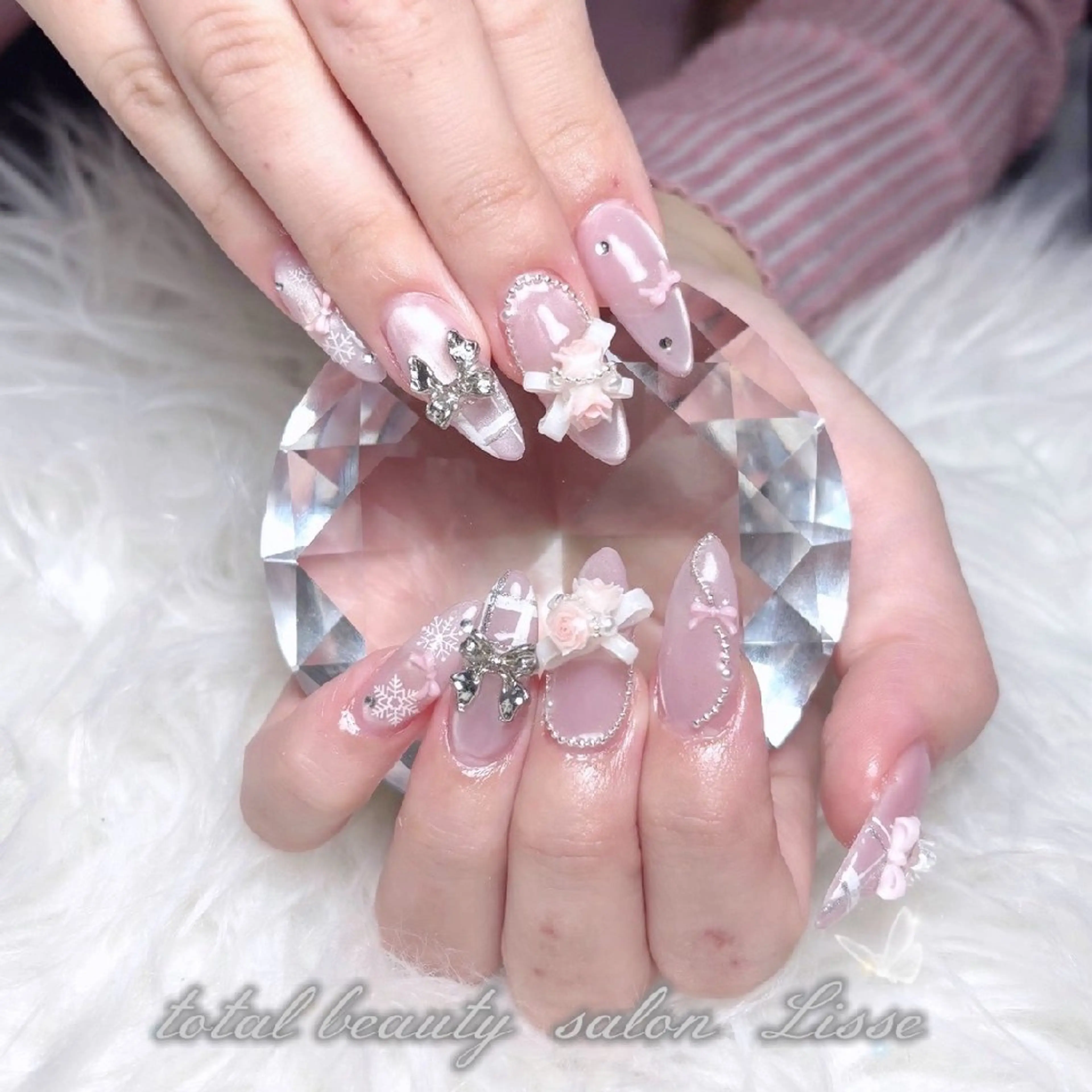 ネイル ハンドネイル totalbeautysalonLisse所属・Lisse ネイル/ 脱毛/アイブロウのネイルデザイン