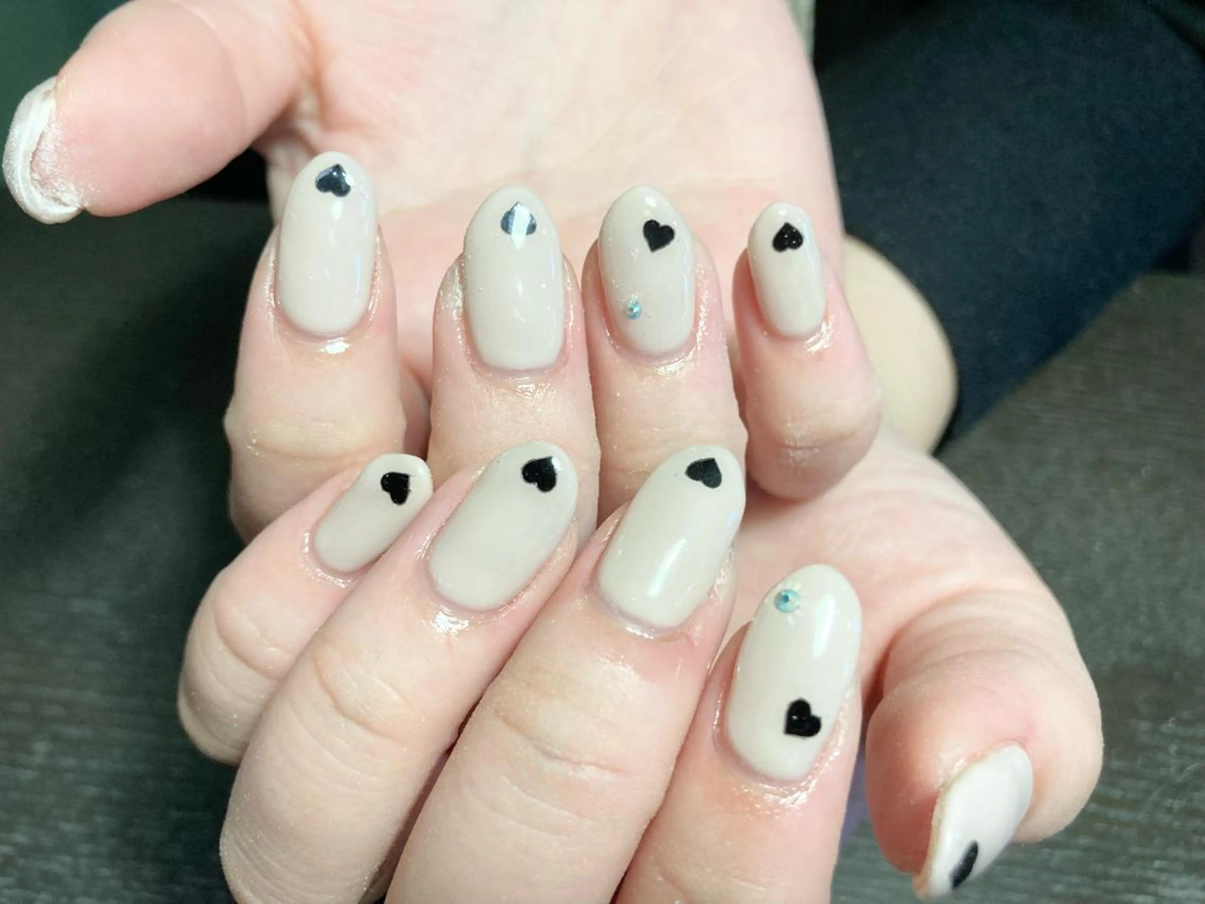 ネイル ハンドネイル 高山 歩美のネイルデザイン